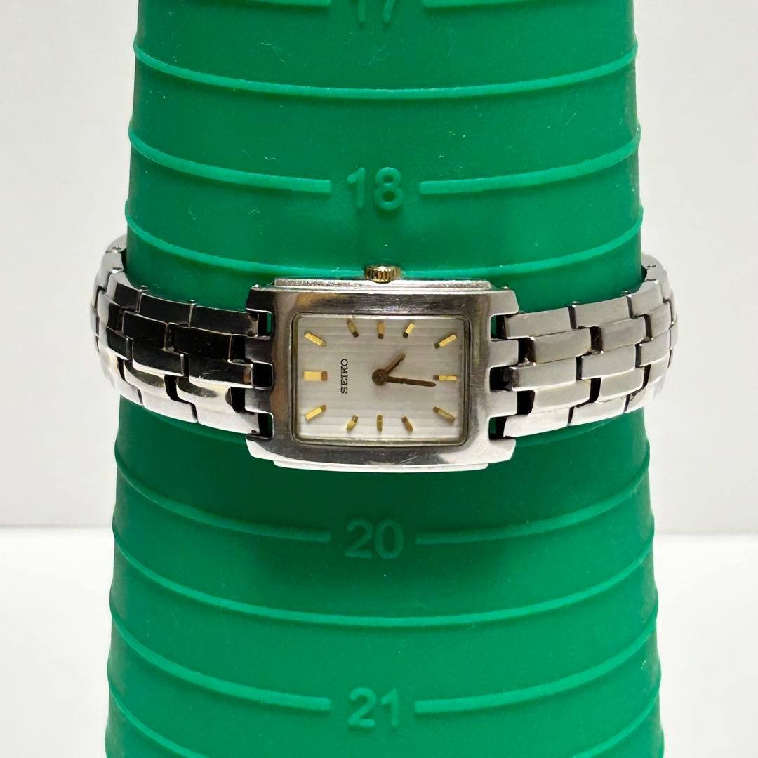 Working/New Battery SEIKO Square Quartz Watch