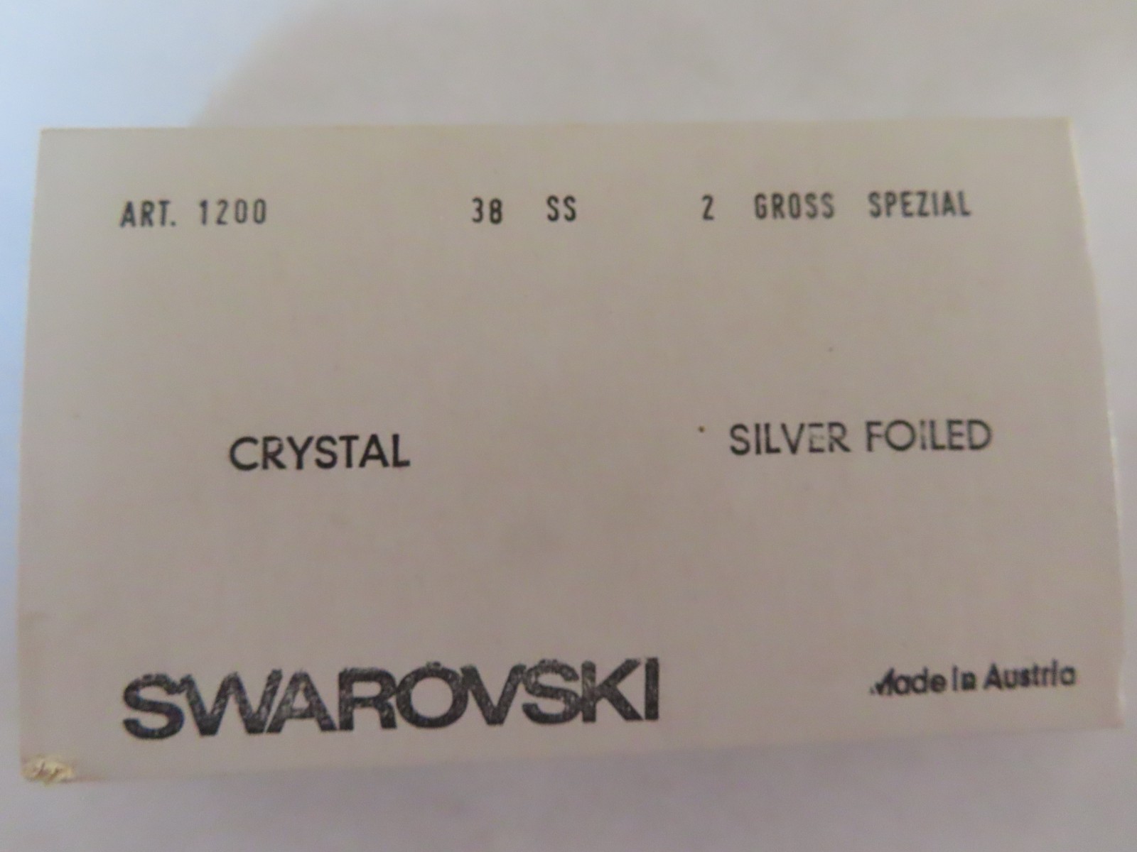 36 Swarovski Dentelles 38ss Crystal/silver foiled. #1200