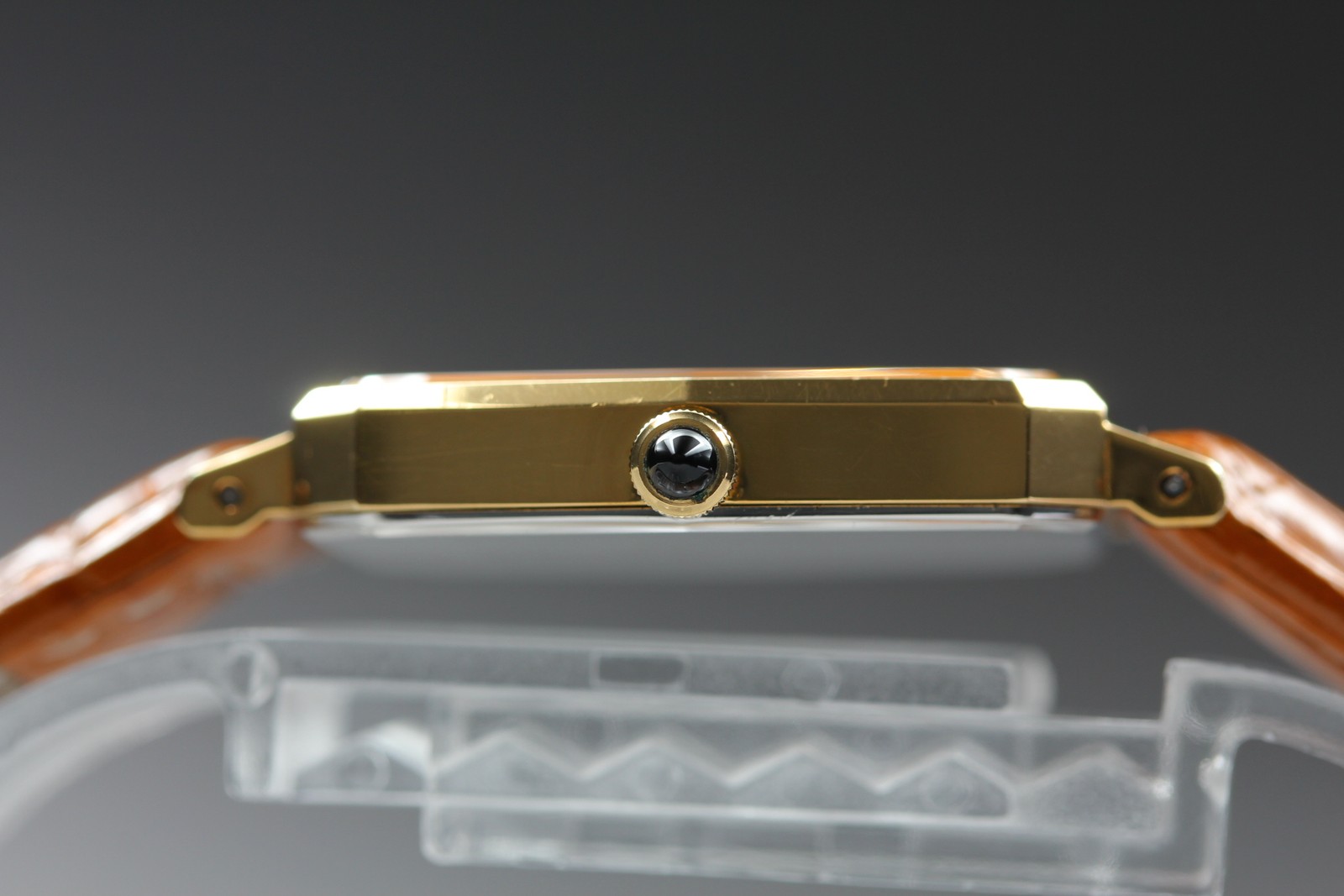 [Near MINT] Seiko Dolce 5931-5560 29mm Gold Dial Quartz Men’s Watch From JAPAN