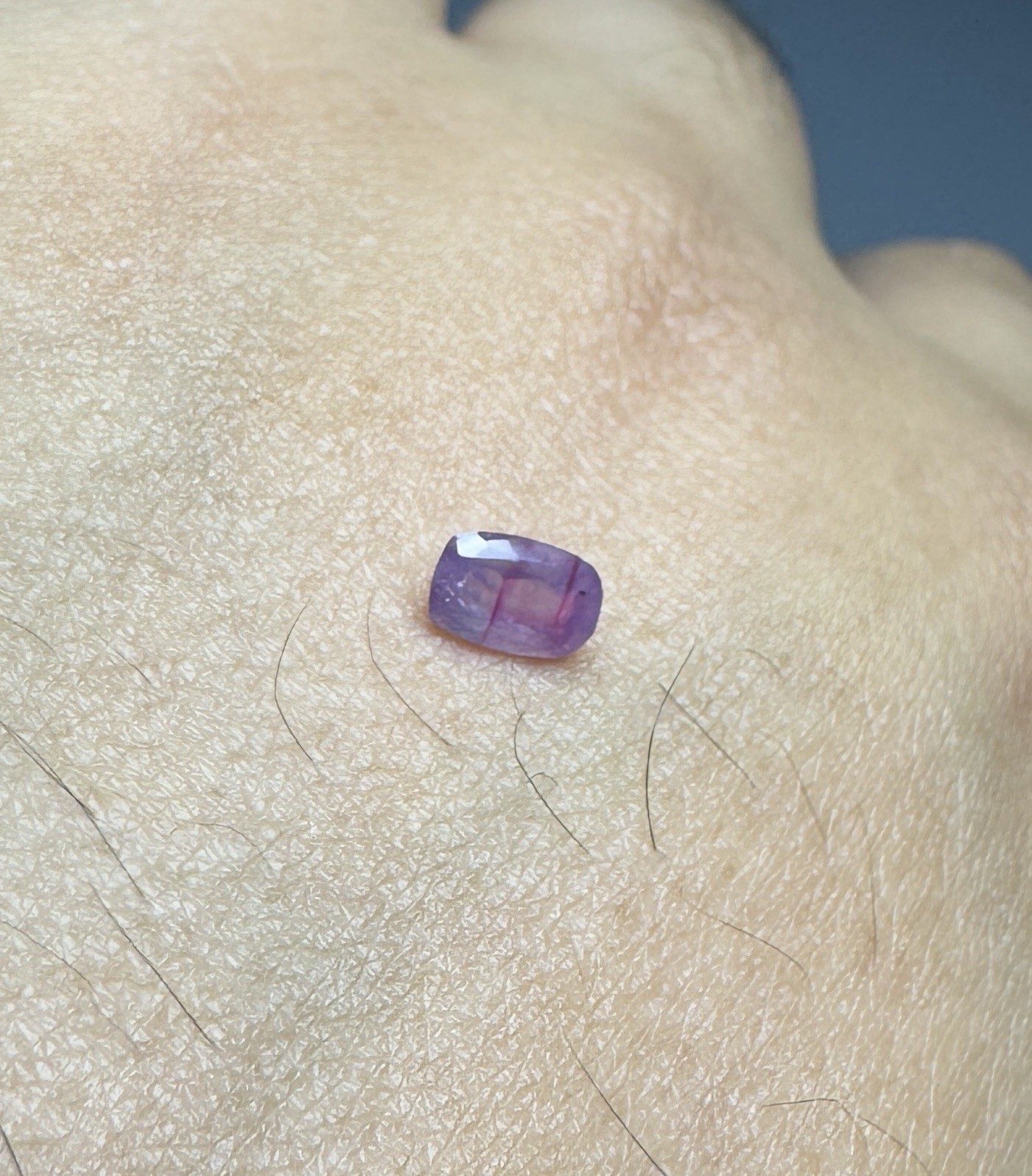 Color Zoning Natural Purplish Pink Kashmir* sapphire Unheated Oval (UK SELLER)