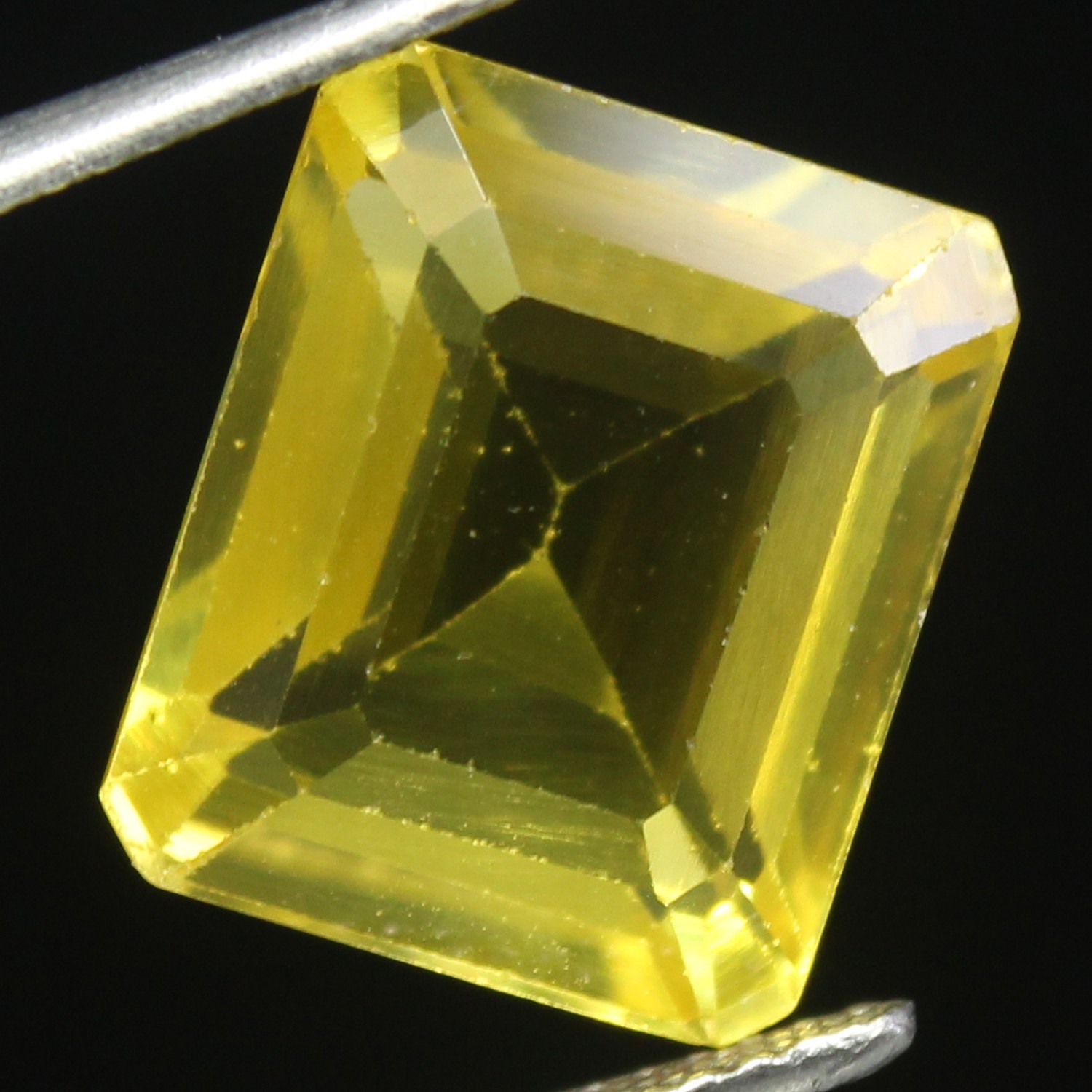 Natural 10.7 Ct Certified Ceylon Yellow Sapphire 13×11 MM Emerald Cut Gemstones