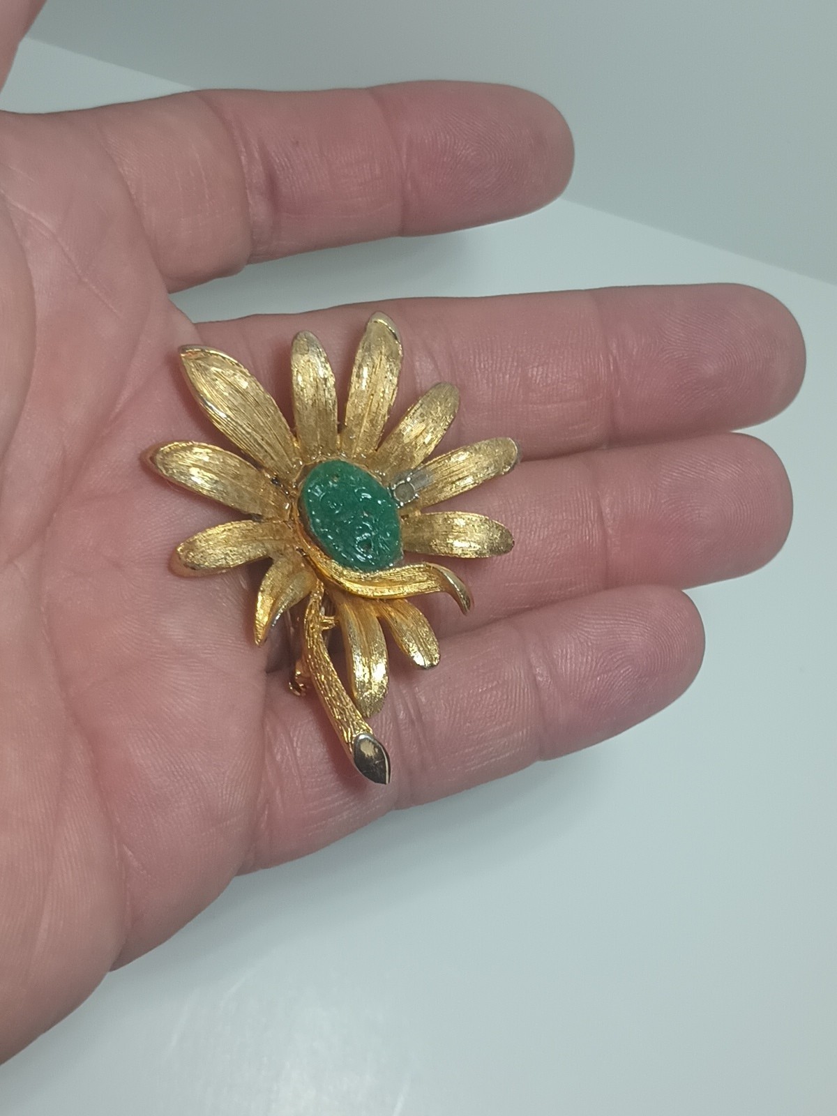 R. MANDLE sign Rare Brooch