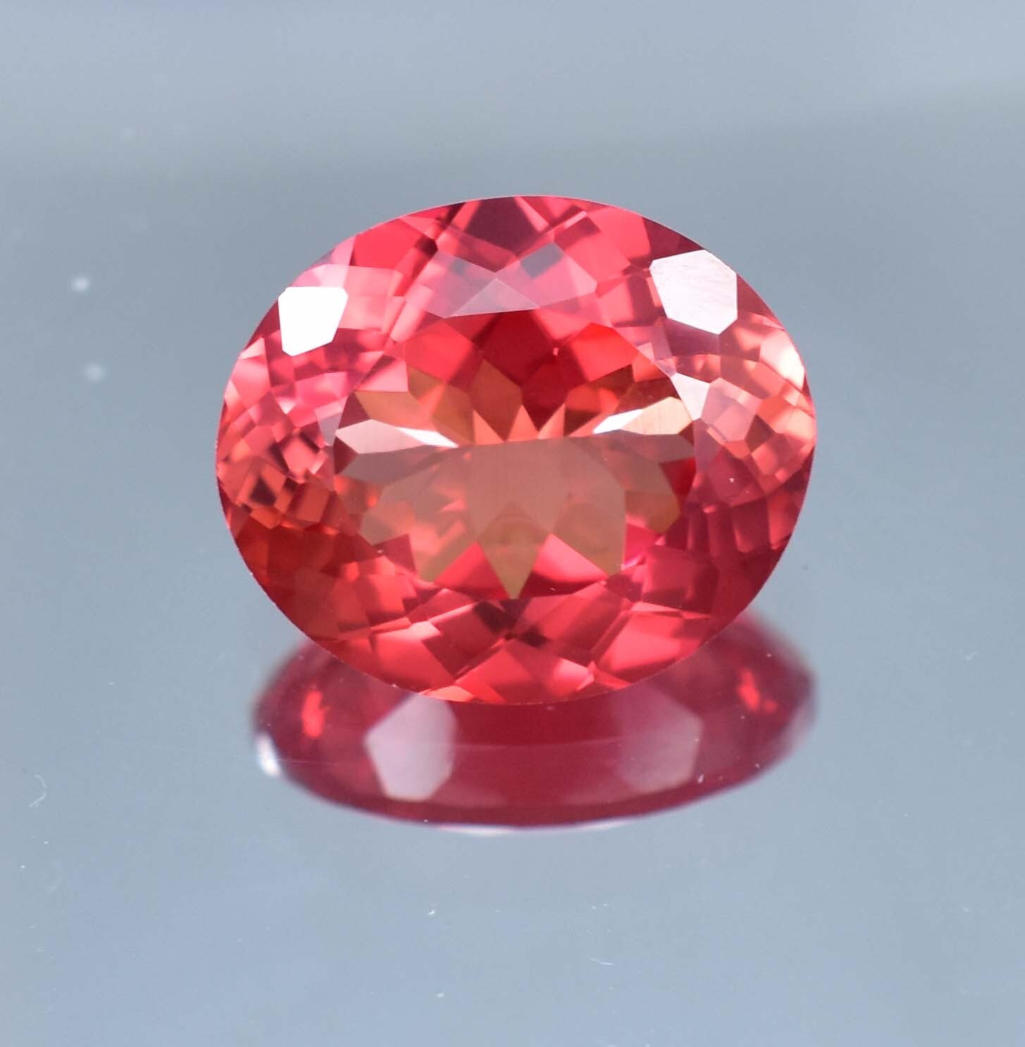 19 x 16 MM Natural Ceylon Padparadscha Sapphire Gemstone 23.10 Ct, GIT Certified