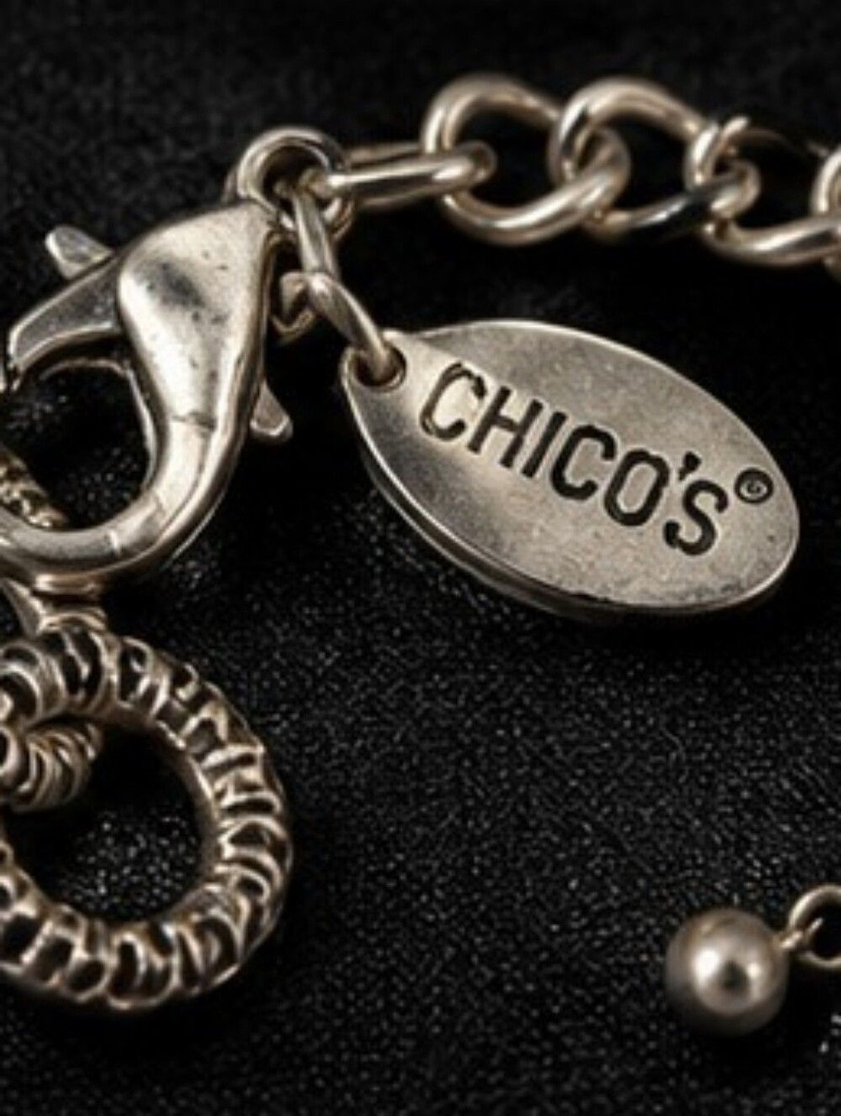 Chico’s Silver Tone Statement Necklace 26″ + 4″ Extender Textured Link Artisan