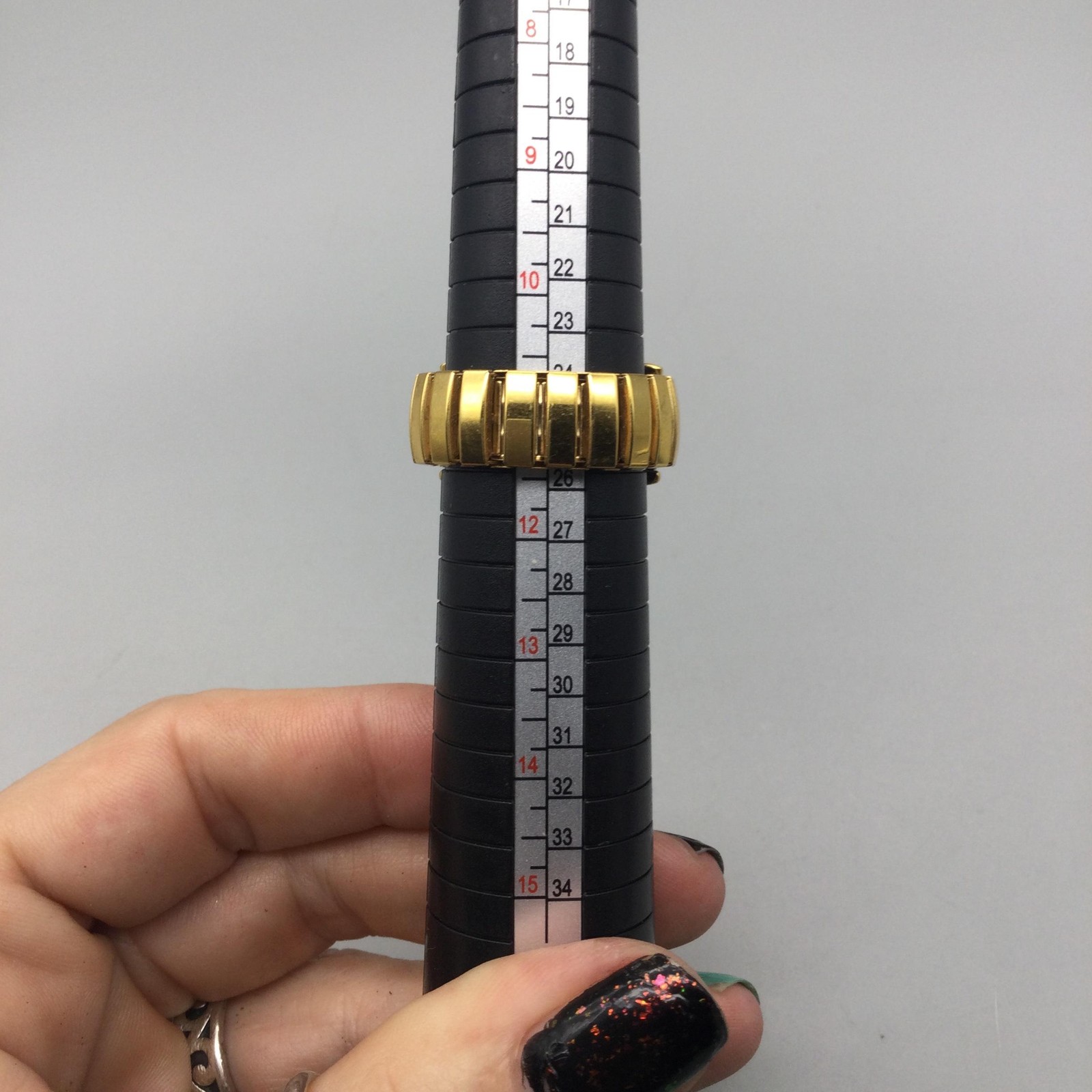 Vintage Timex Ring Watch Womens 18mm MOP Dial Gold Tone Stretch New Battery