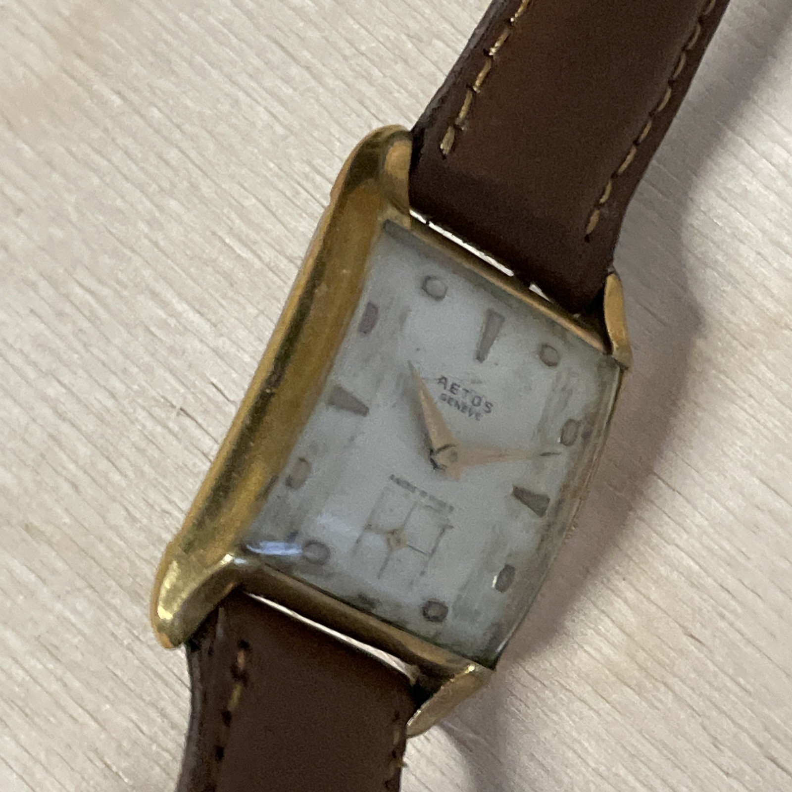 AETOS GENEVE watch Swiss vintage manual square art deco fancy lugs 1940s