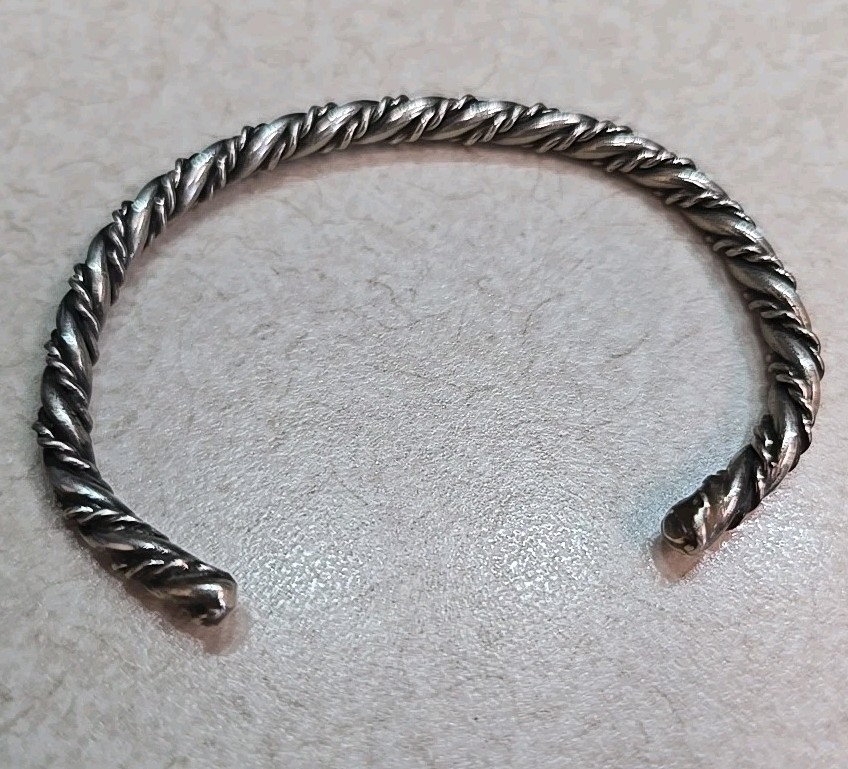 VINTAGE SOUTHWEST N A STERLING TWISTED CUFF