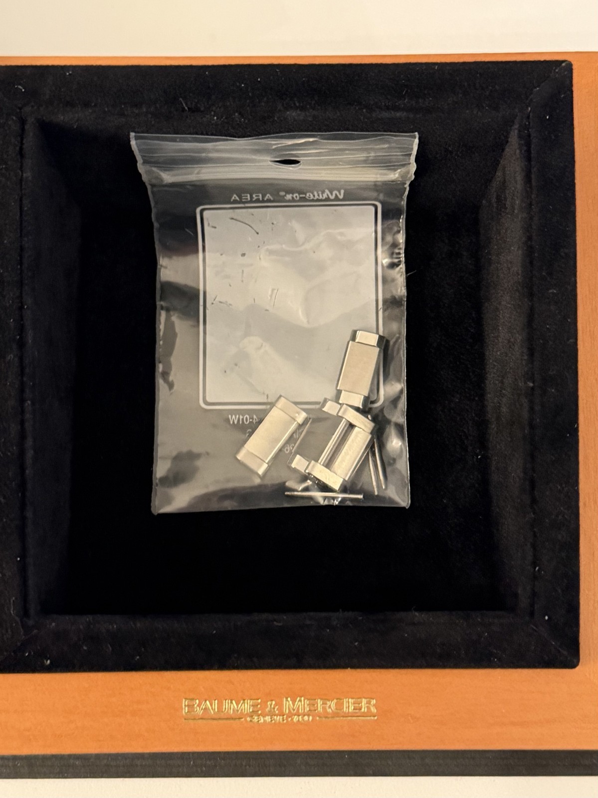 Authentic Baume & Mercier Hampton Mini Swiss Ladies Watch