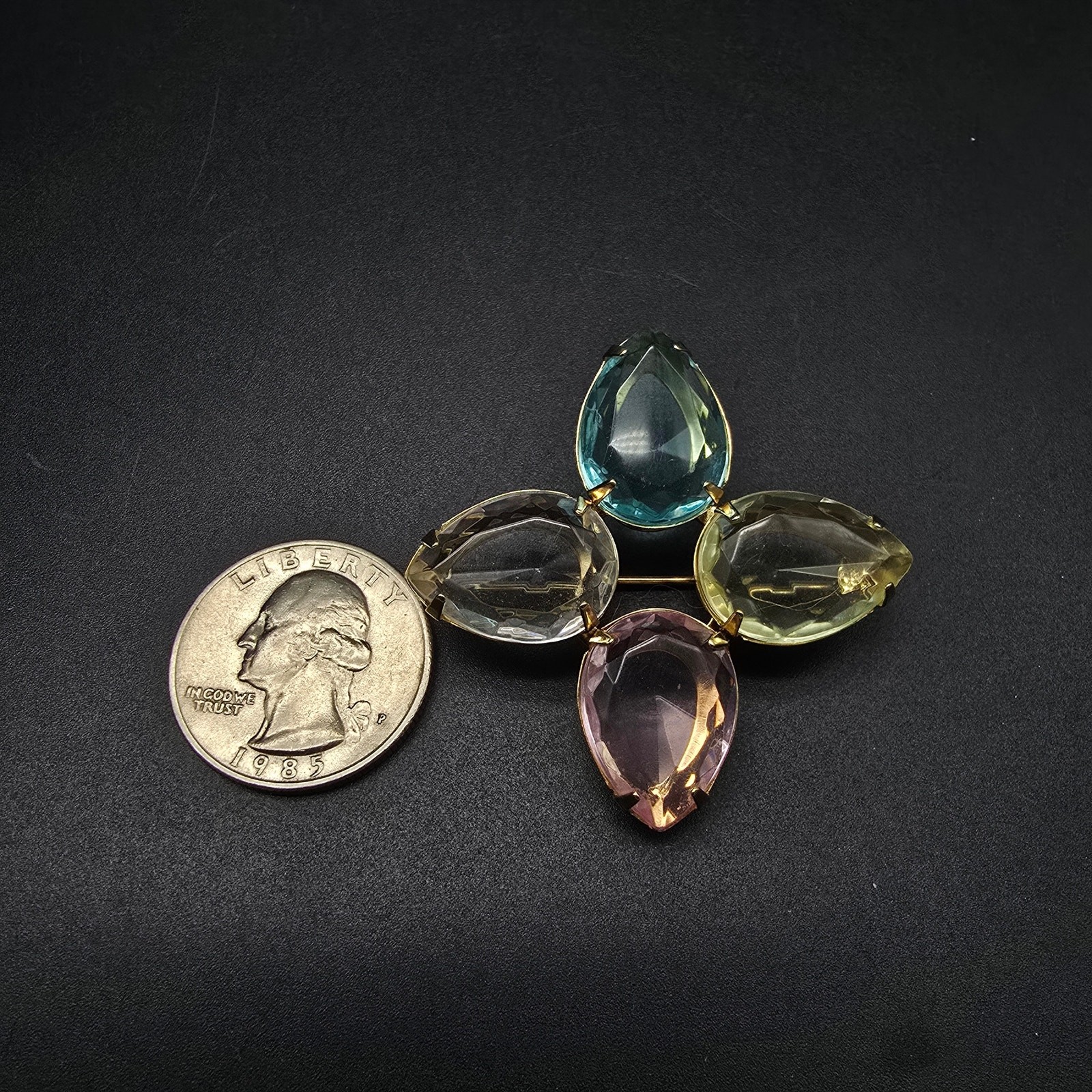 Avon 1986 Pastel Accent Brooch Tear Drop Rhinestones Spring Easter Vintage