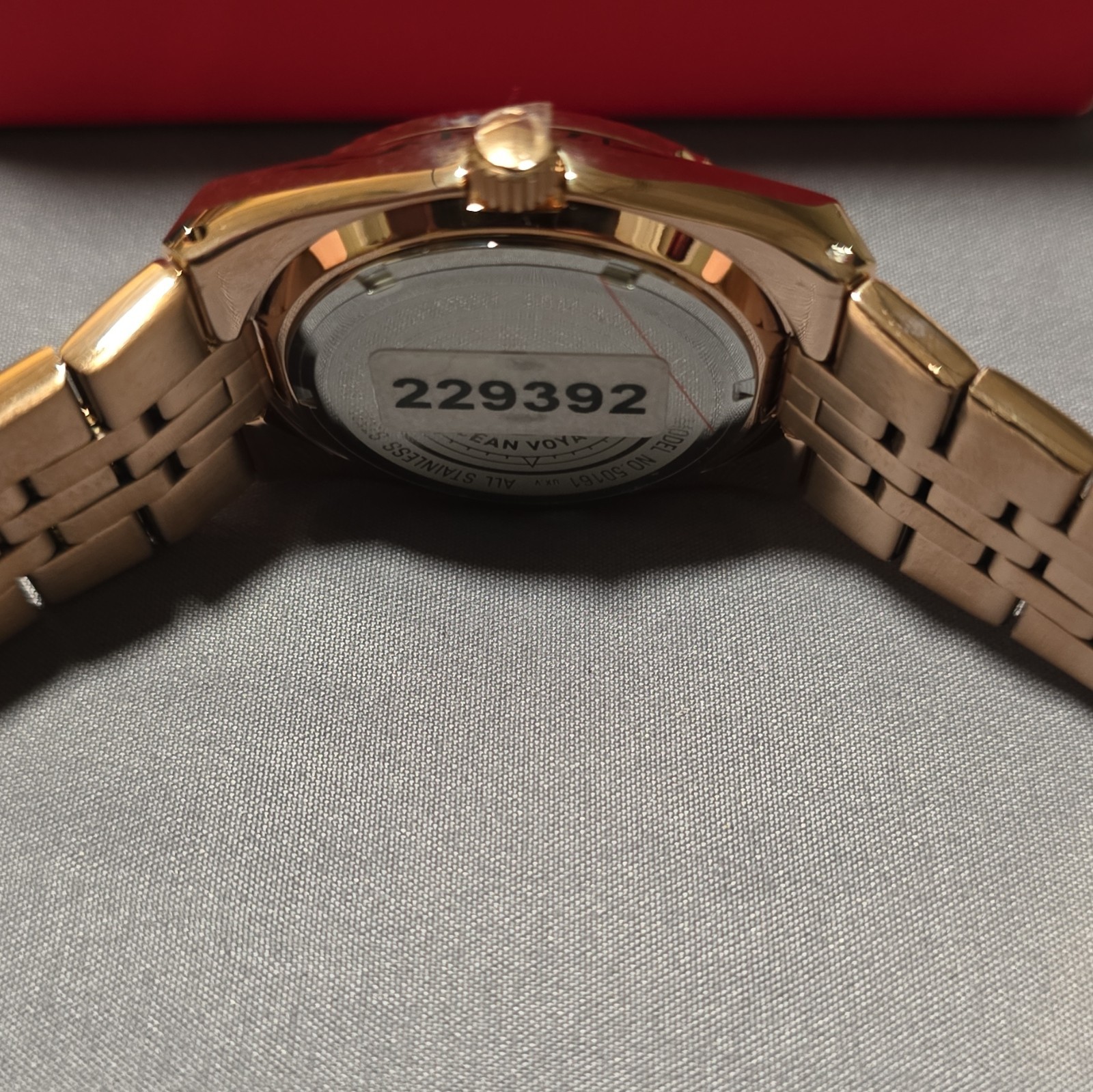 Invicta Pro Diver Quartz Analog Gold SS Bracelet Date 100m 38mm w/ Box