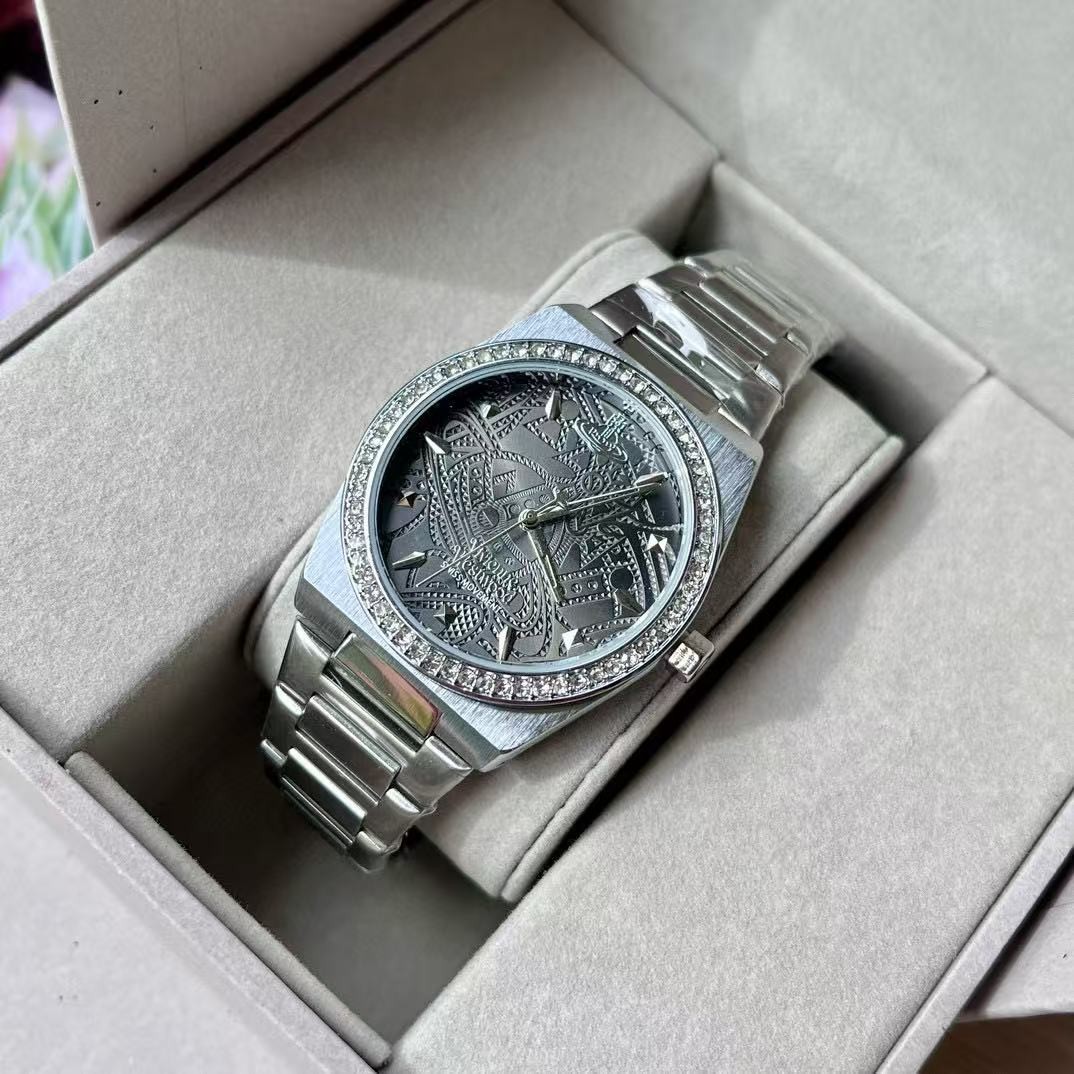 VIVIENNE Men’s Women’s 34mm Black Dial Silver interlaced strap Quartz Watch