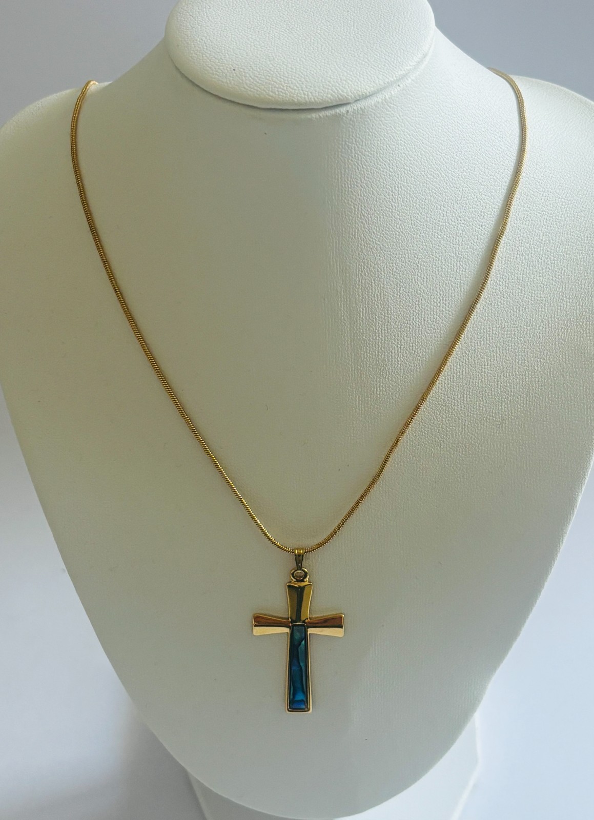 Paua Shell Cross Pendant on 18K Gold Filled Chain Very Good Condition Free Post