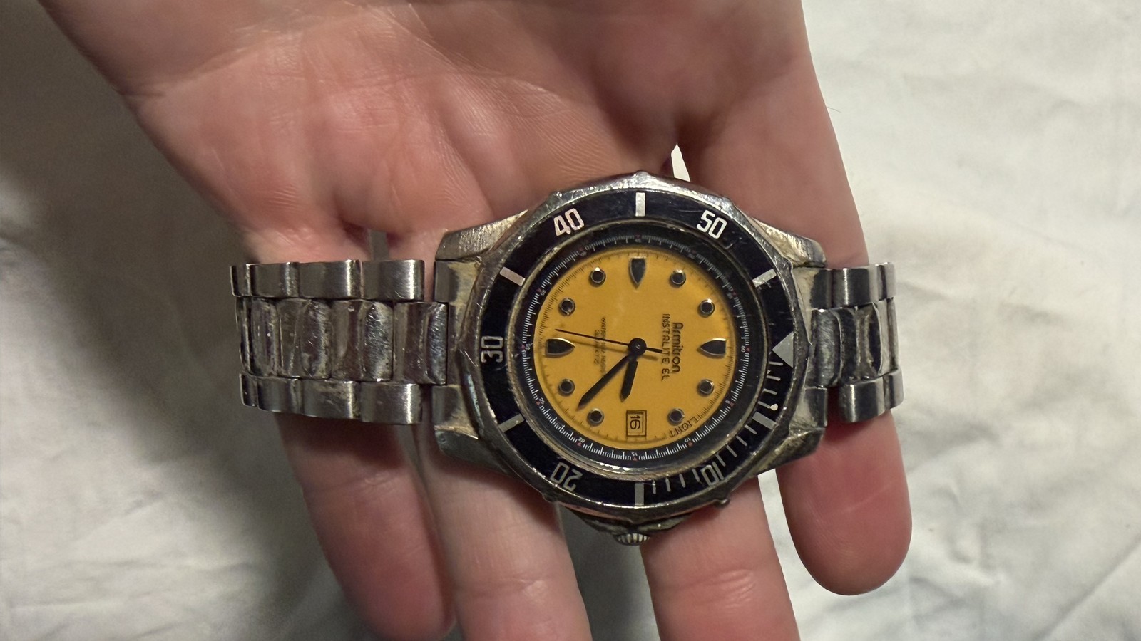 Armitron Instalite EL Yellow Dial Submariner Style Quartz Dive Watch Date