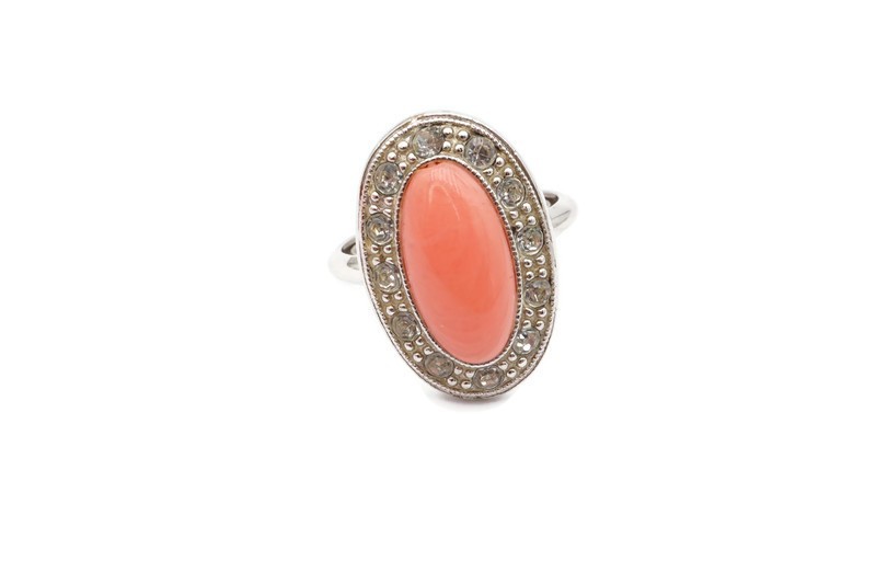 Vintage Avon Ring Silver Tone Faux Coral Rhinestone Size 7 To 9 Adjustable