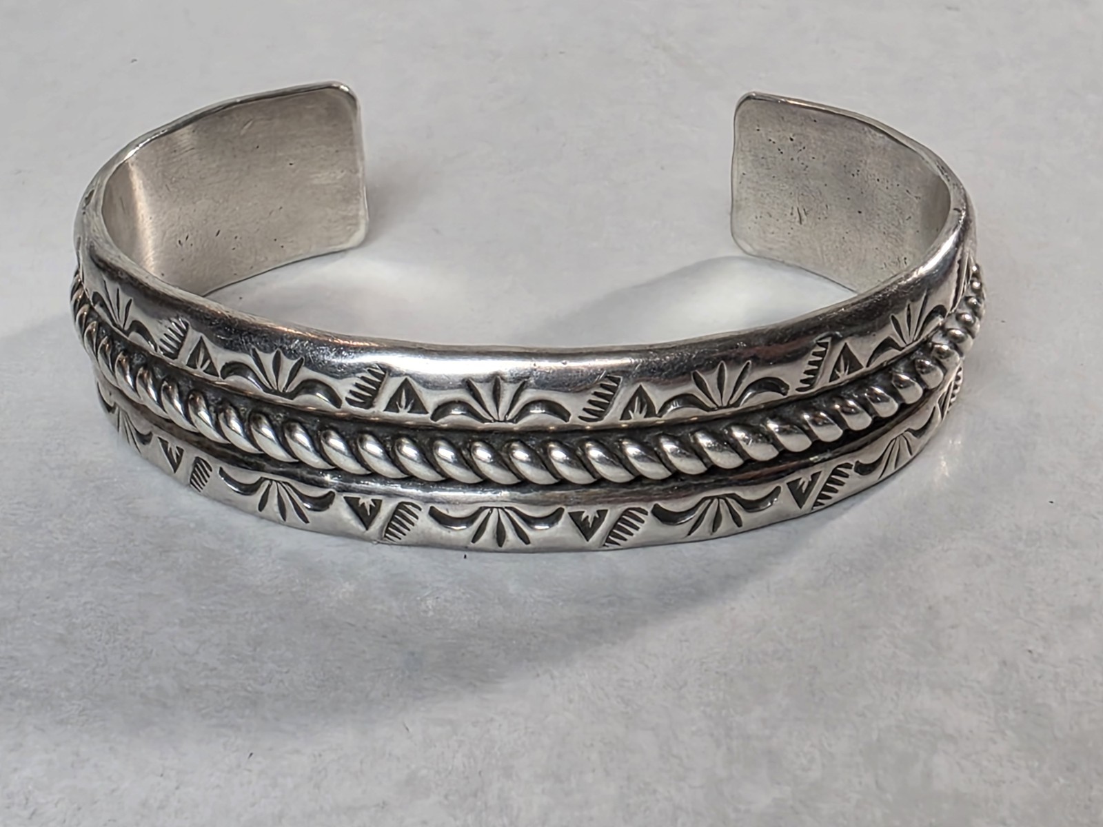 CLBZ Mitchell Calabaza Kewa Pueblo Southwestern Sterling Cuff Bracelet 6″ – 43 G