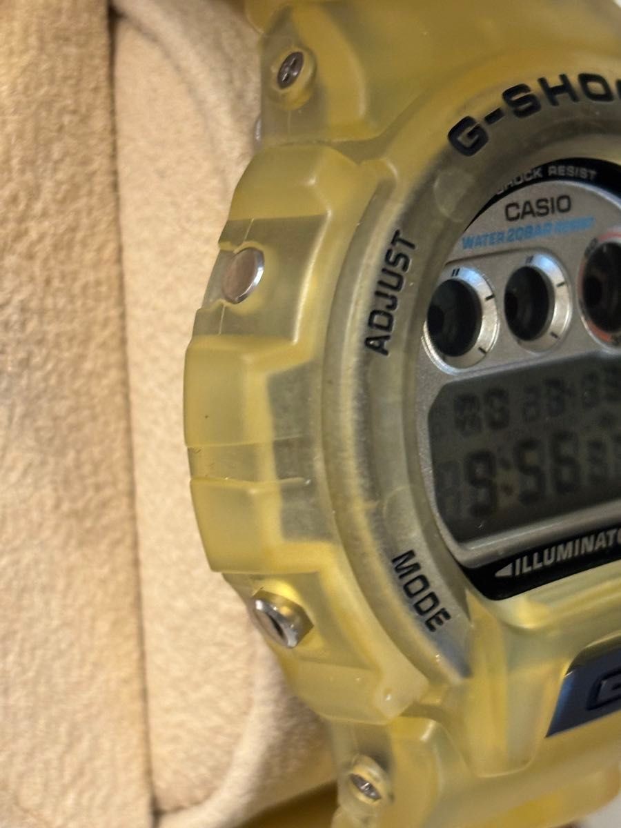 Casio DW-6900K-8AT