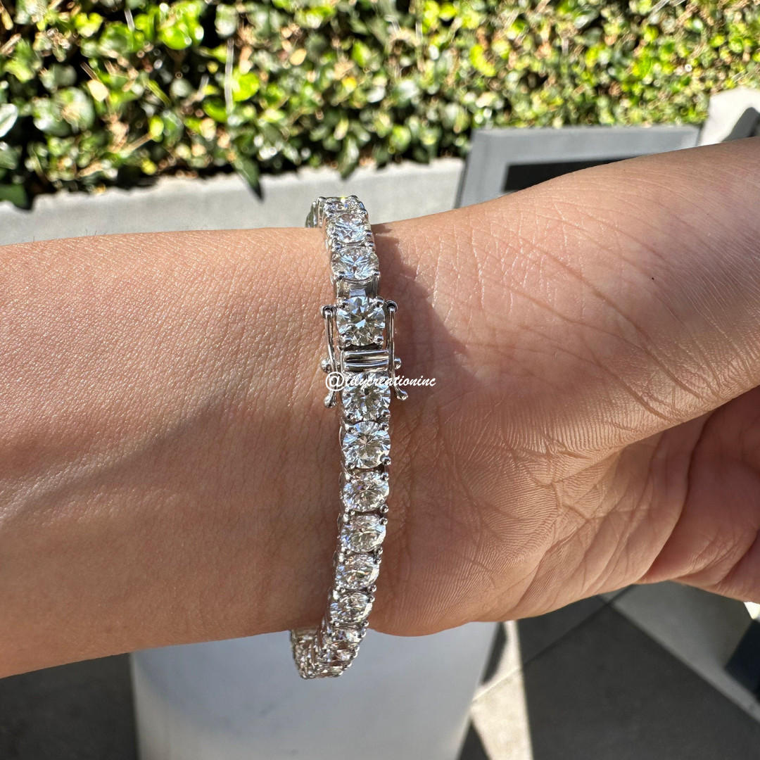 16.50 Carat Round Lab Grown Diamond Tennis Bracelet 6.50 Inch 10K Gold