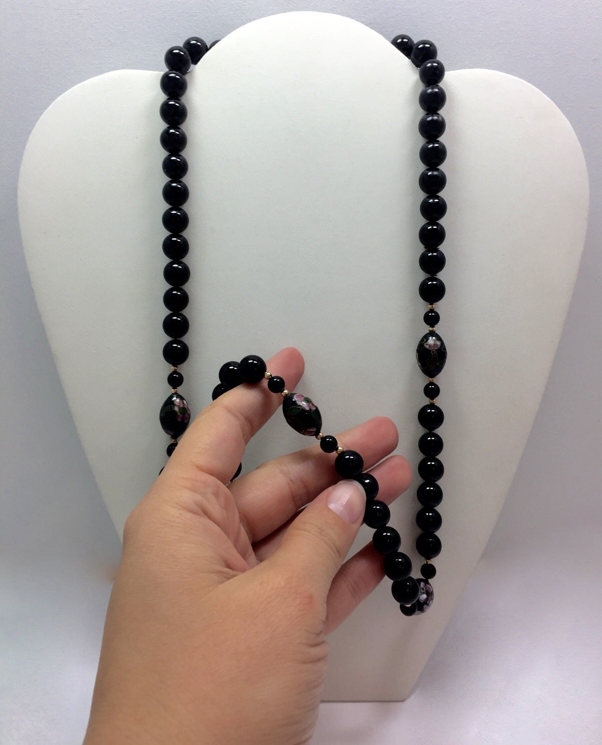 Vintage Estate Black Onyx Beaded Strand String Necklace 31 In Opera Length FMGE