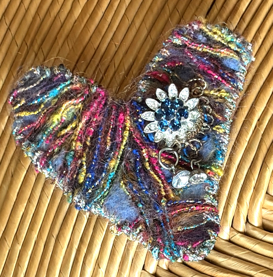 Vintage Handmade Fur Yarn HEART Pin Brooch Flower Rhinestone 3D Red Blue 3.75″