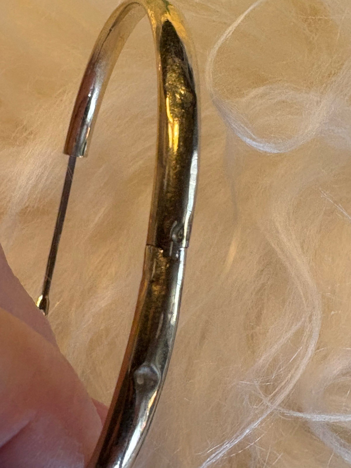 Solid 10k Yellow Gold Hinged Bangle Bracelets (2) 8.20 Grams 4.6 mm Approx. 8”