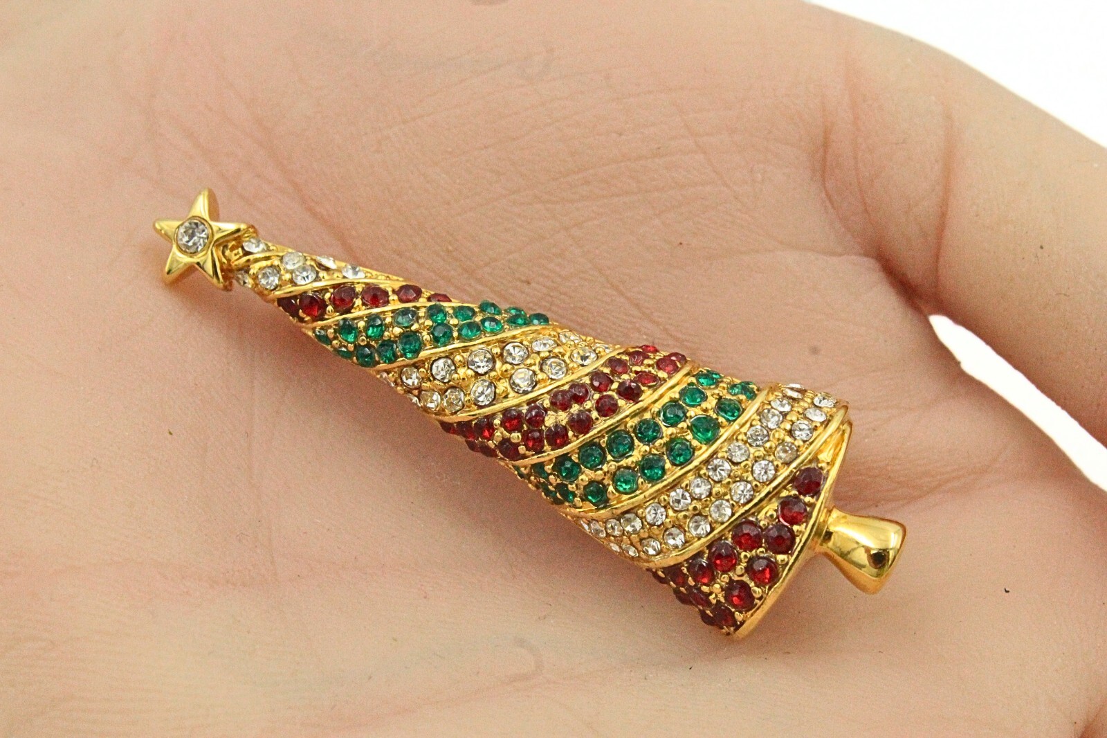 Christmas Holiday Gold Plate Encrusted Red Green Rhinestones Tall Tree Brooch