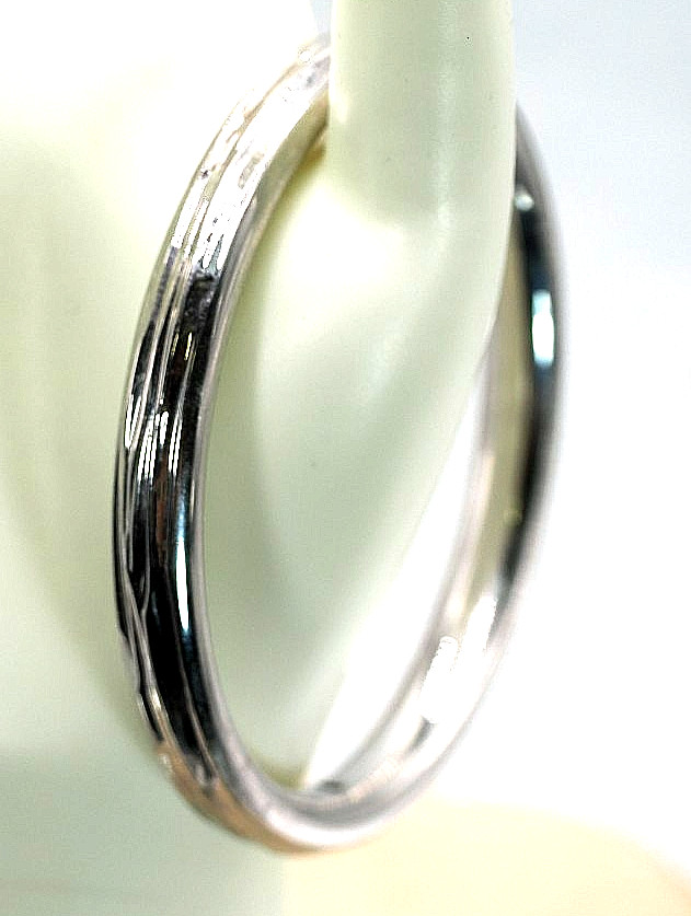 14K White Gold Resin Core Bangle Bracelet With Line Design From Milor Italy