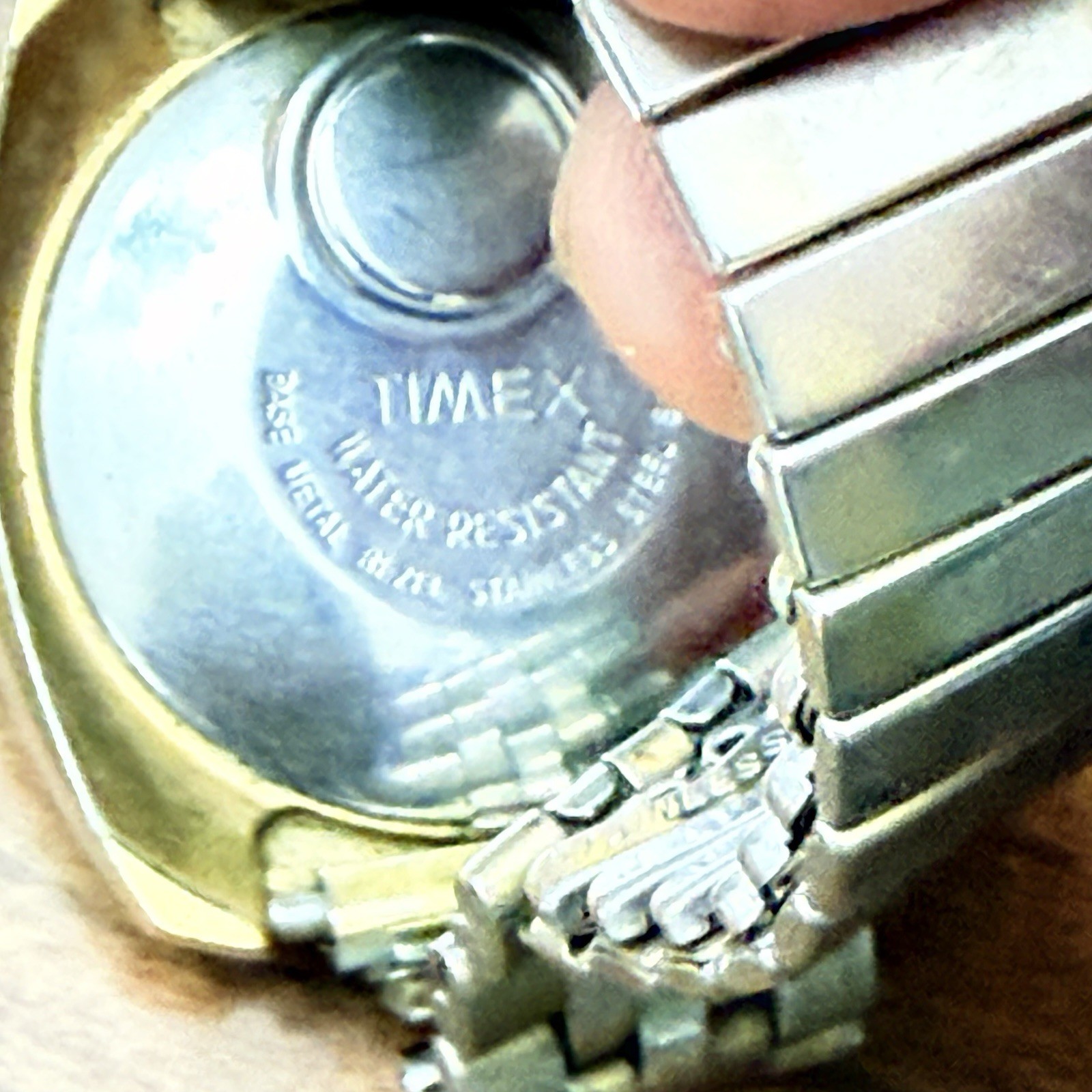 Vintage Timex Electric Dynabeat Day Date Watch Gold Color Needs Battery