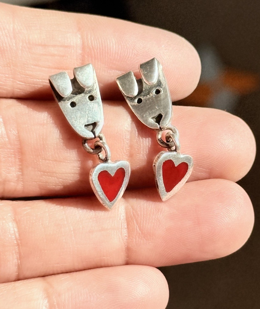 Vintage Anne Jane Harvey Mexico Sterling Silver Dog Puppy Heart Dangle Earrings