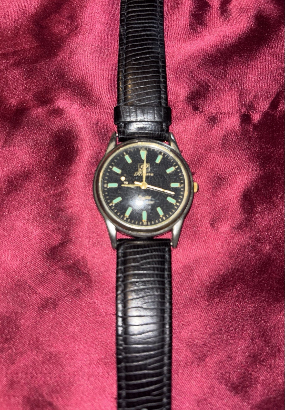 Riviera Vintage Watch Rare Black Dial SS Silver Case 36-39mm