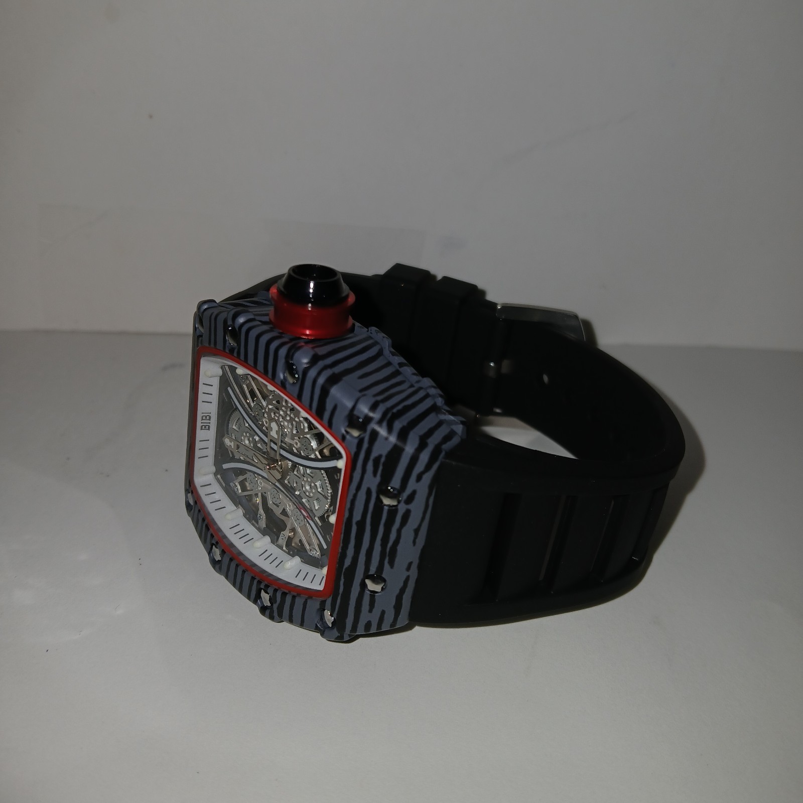 ​BiBi Luxury Skeleton Dial Quartz Watch Men’s Tonneau Case Black Rubber Strap