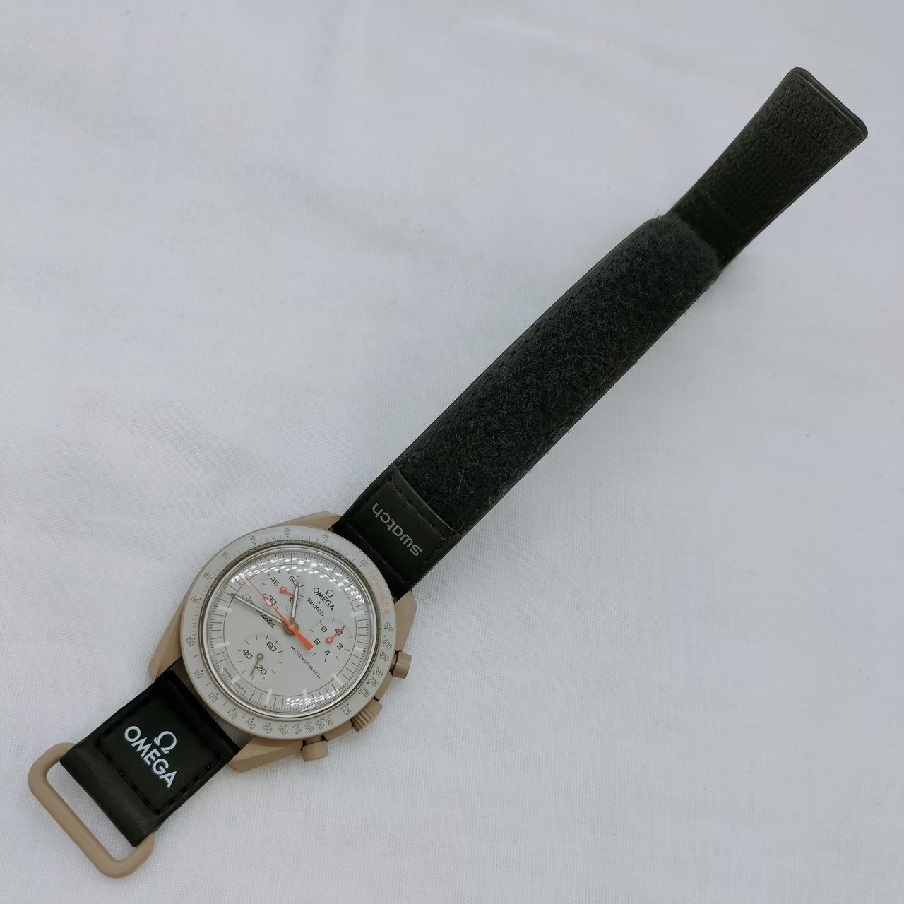 Omega x Swatch MoonSwatch SO33C100 Bioceramic Quartz Japan
