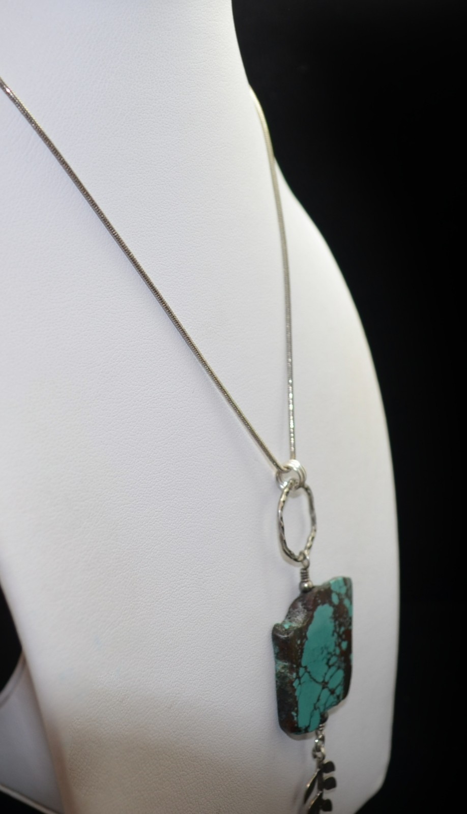 Sterling Silver Snake Chain w/ Beautiful Dangling Stone Necklace 20.0″ #FMF941
