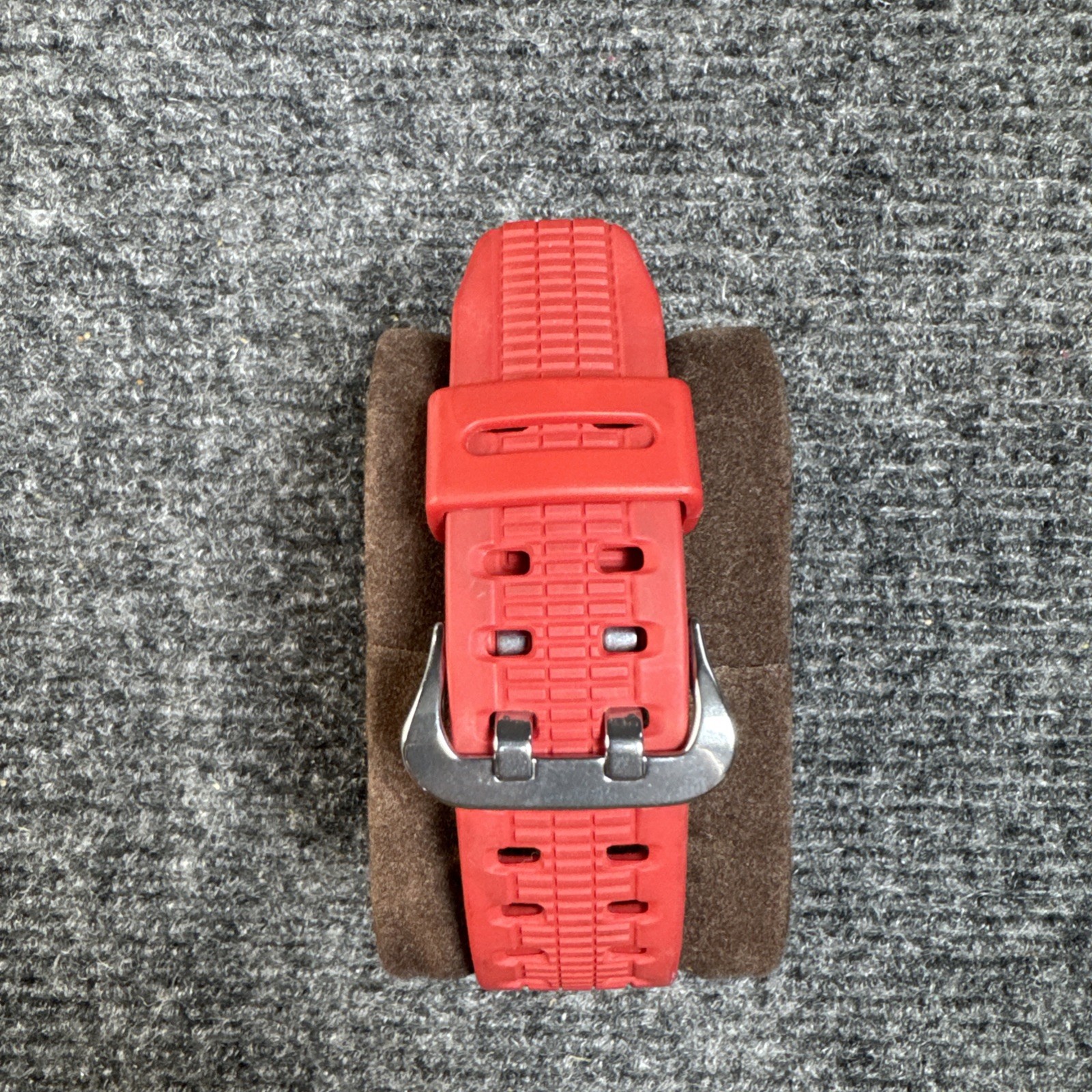 CASIO G-SHOCK Watch G-1010 Red Analog Digital Shock Resistant WR20BAR 200 m