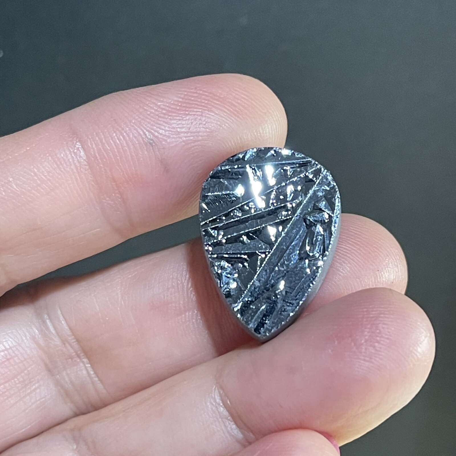 17ct 23x17x5.7mm Super Shiny Siliconite Silicon Teardrop Cabochon Loose Gemstone