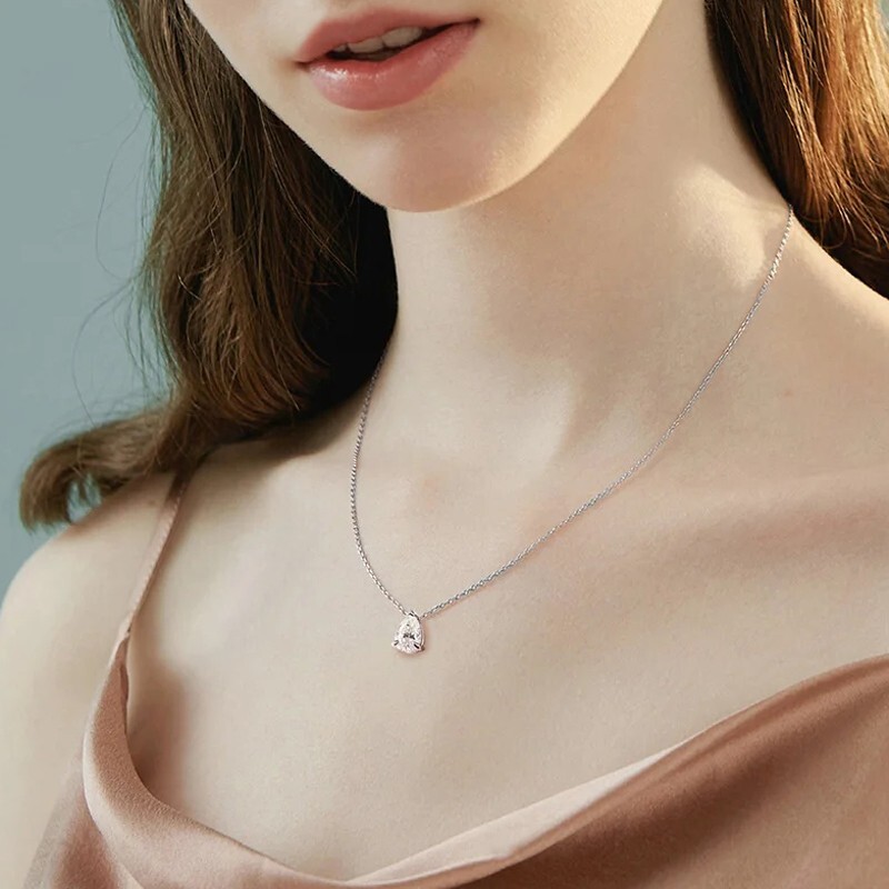 1-2ct Pear Cut Moissanite Solitaire Pendant Necklace S925 Silver 18K Gold Plated