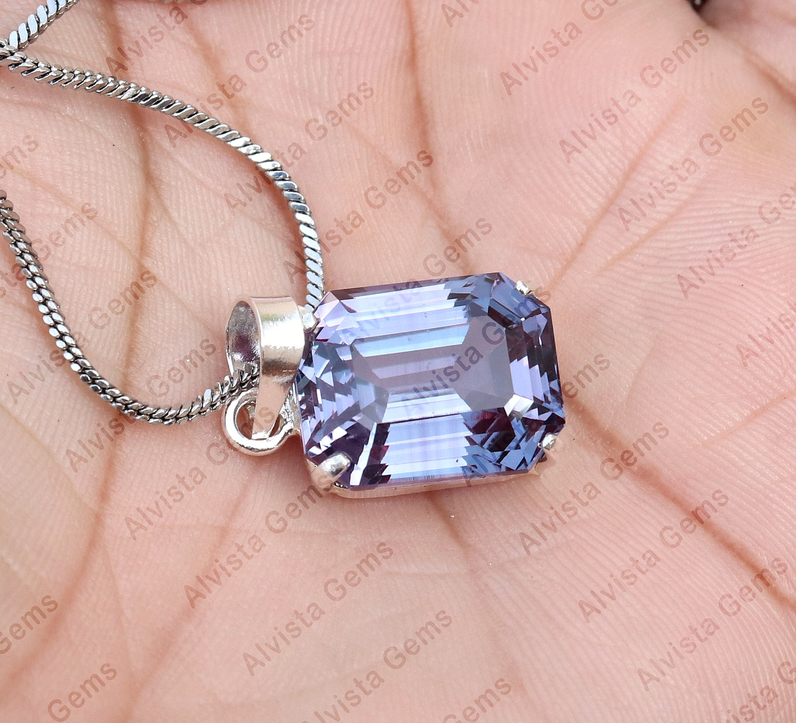 Natural Alexandrite Color Changing Gemstone 925 Sterling Silver Pendant 25.40 Ct