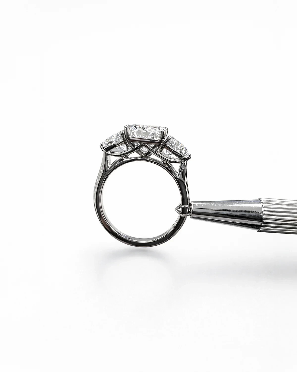 IGI 5.50 Ct Radiant Cut EF/VS1 Lab Grown Diamond Three Stone Ring 14K White Gold