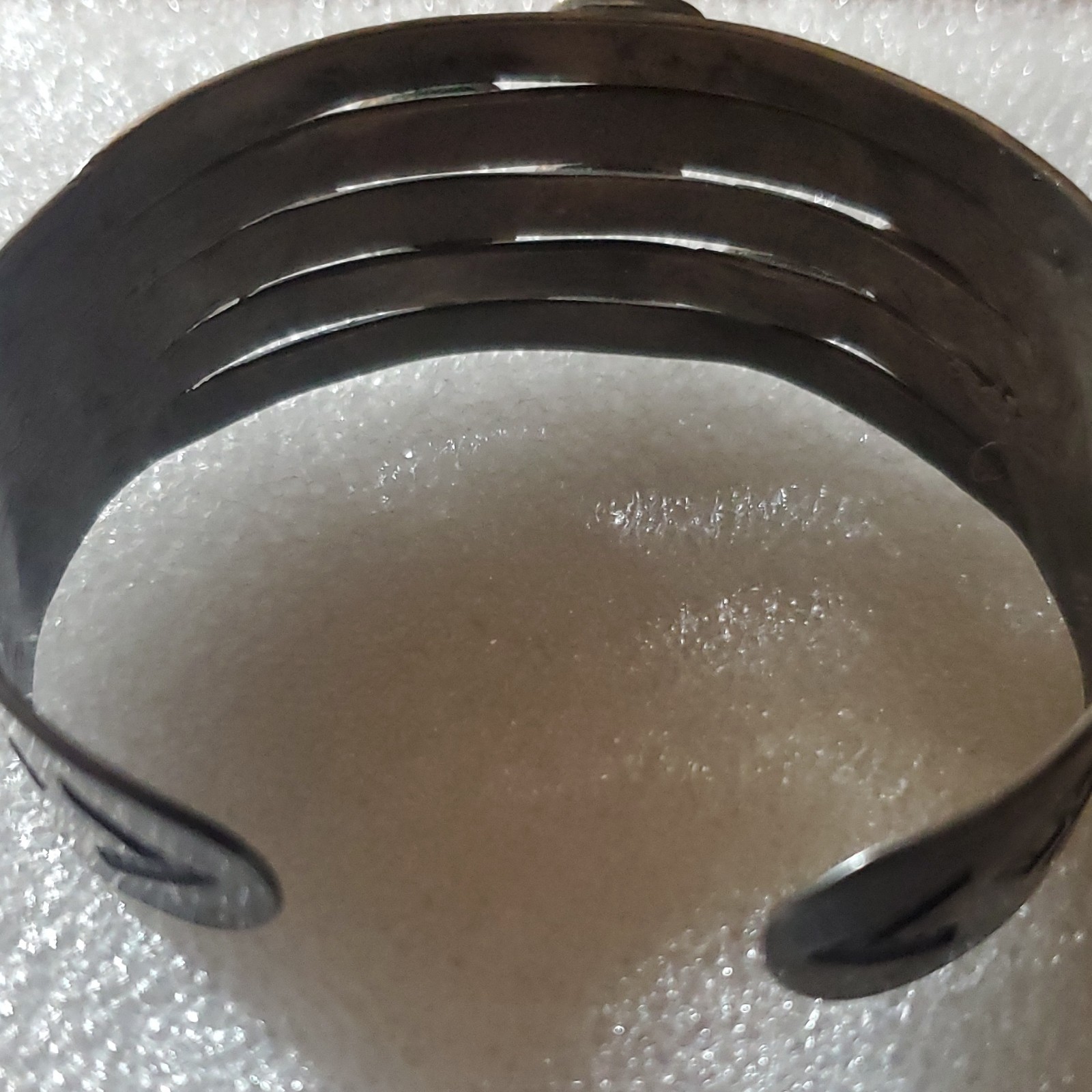 Antique 1930 Fred Harvey Navajo cuff braclet. Beautiful Silver and Turquase.