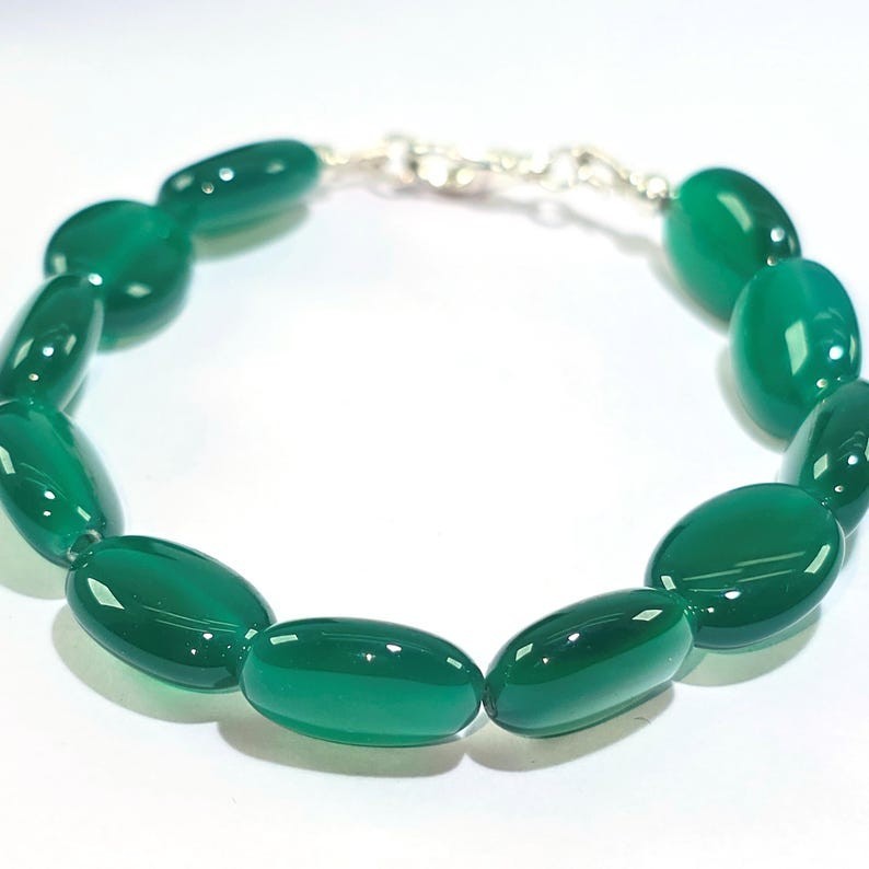 Natural AAA++ Green Onyx Smooth Oval Gemstone Beaded Bracelet 6-8” Men & Women