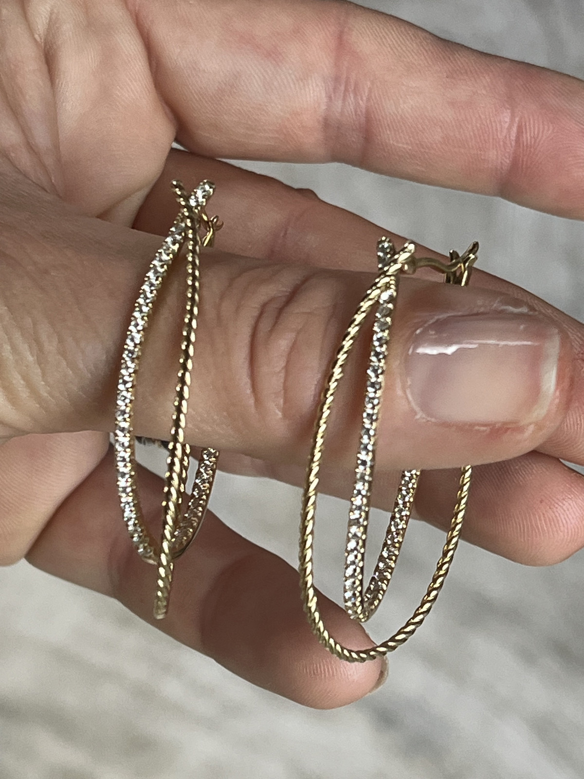 Gabriel & co twisted diamond hoop oval earrings
