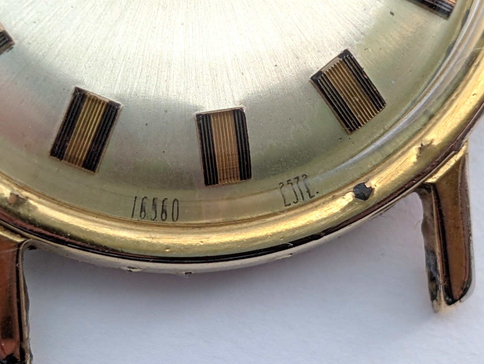 1972 TIMEX Mercury Calendar 16560 2572 Vintage 32mm Watch Movement PARTS REPAIR