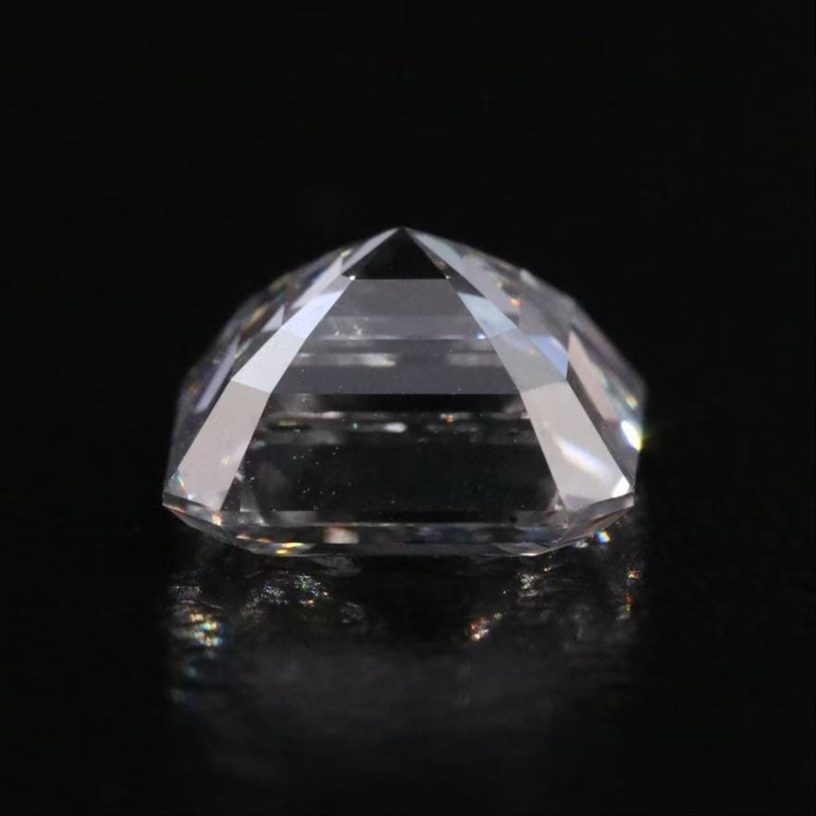 IGI 1.83ct Lab-Created Diamond Square Emerald Cut H VS1 Excellent