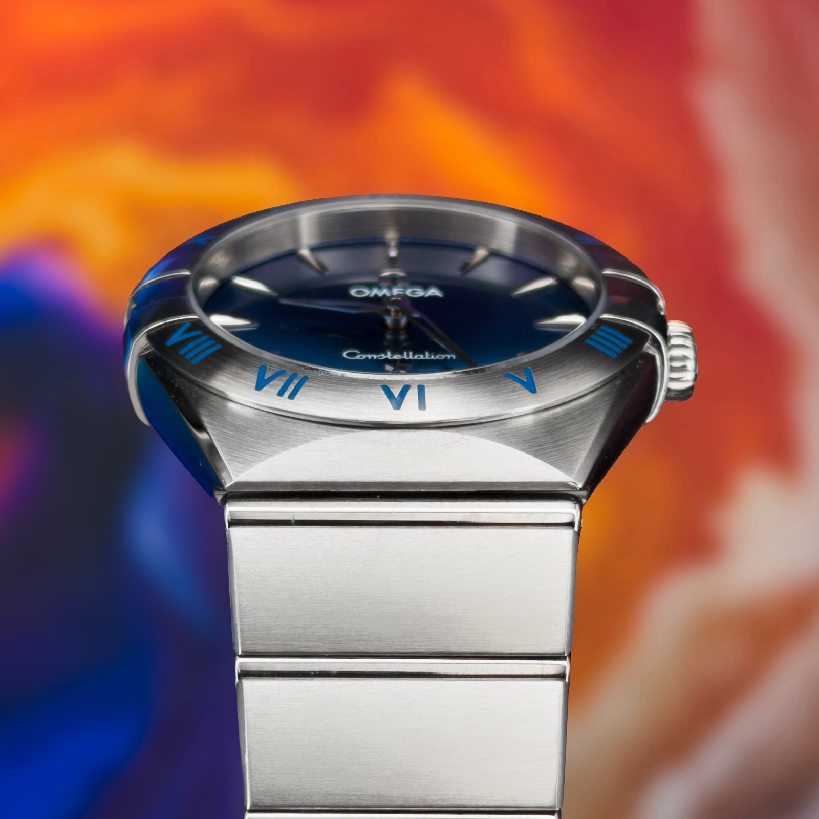 Omega Constellation 28mm quartz blue dial ref. 131.10.28.60.03.001, box & papers