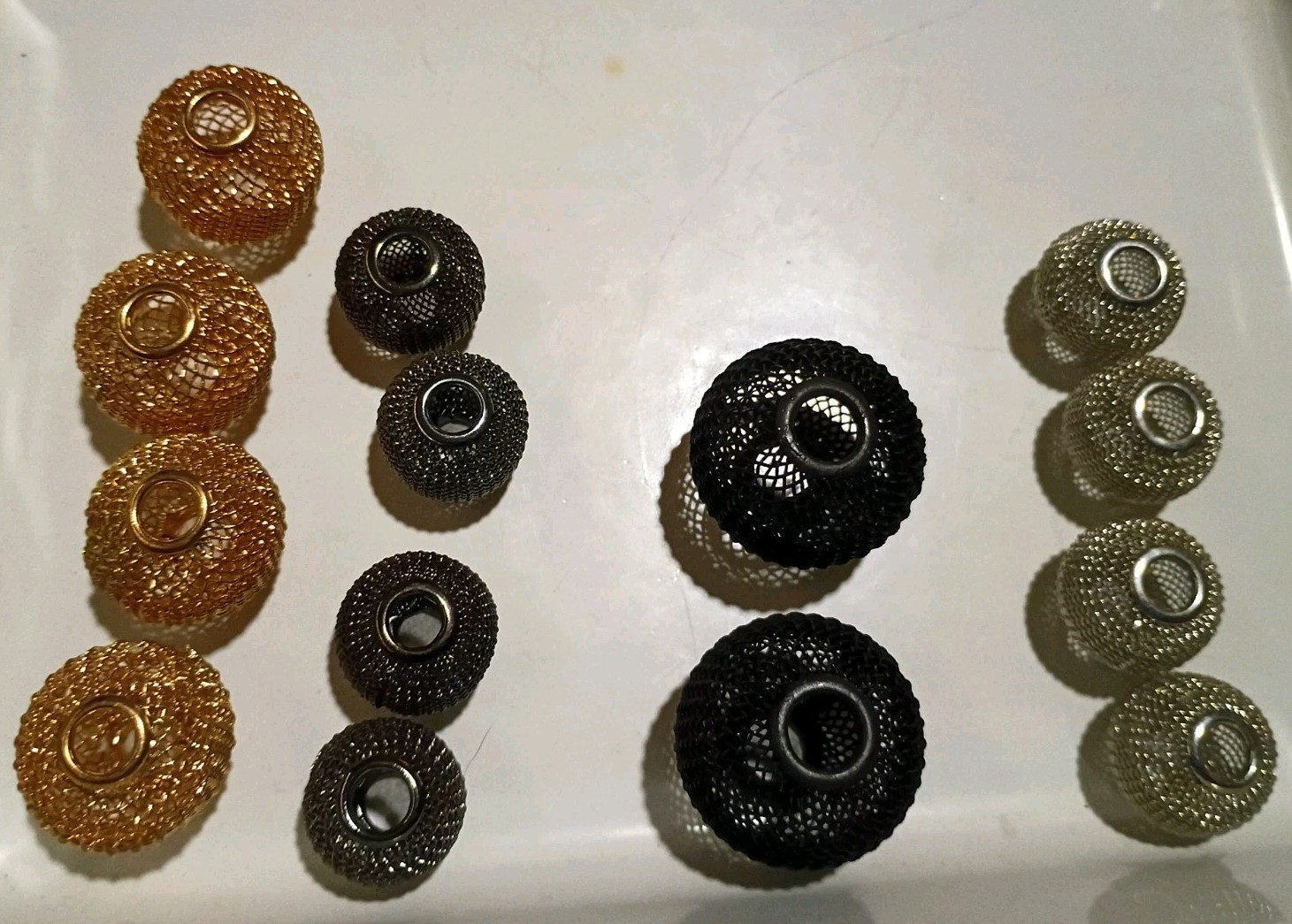 Black Silver Gold Metal Mesh Round Beads 14 pcs Large Hole 1/4 Inch Hole