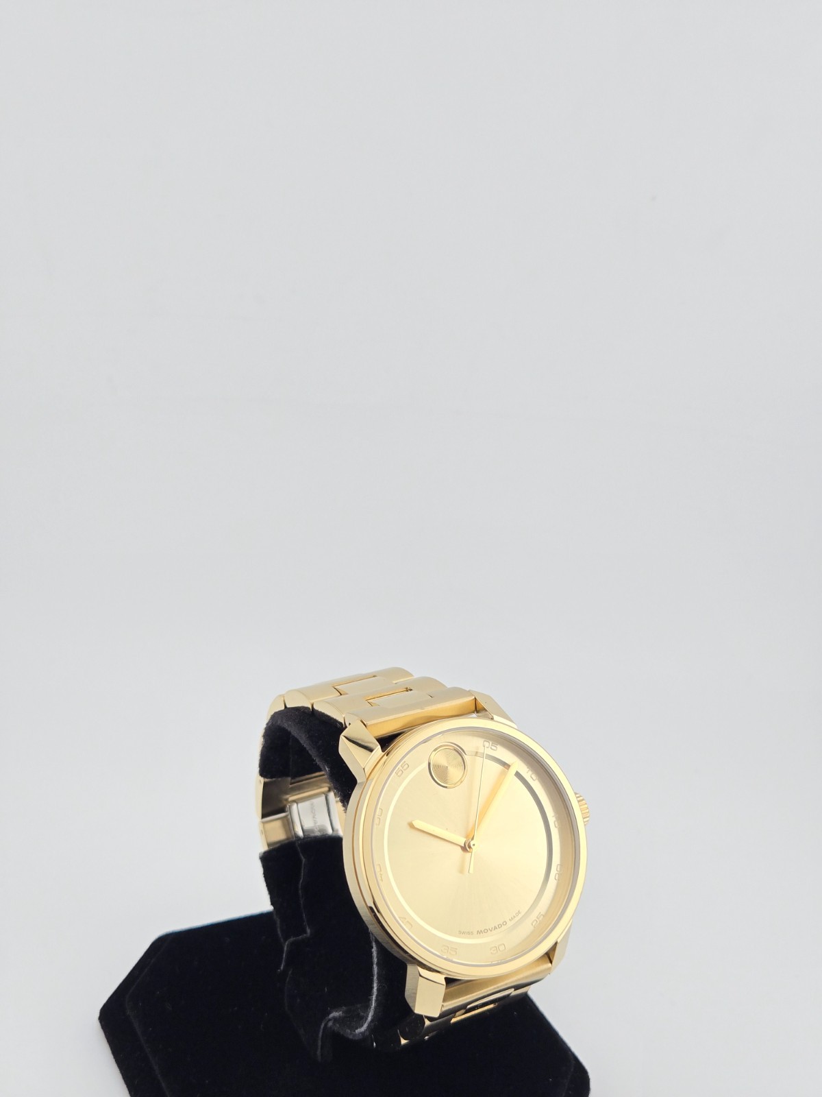 Movado Bold Access Men’s Gold Tone Swiss Watch – 3600912