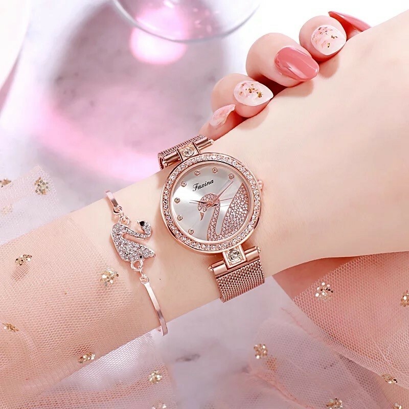 Fashion Girls Women Luxury Stylish Swan Love Heart Bling Quartz Watch