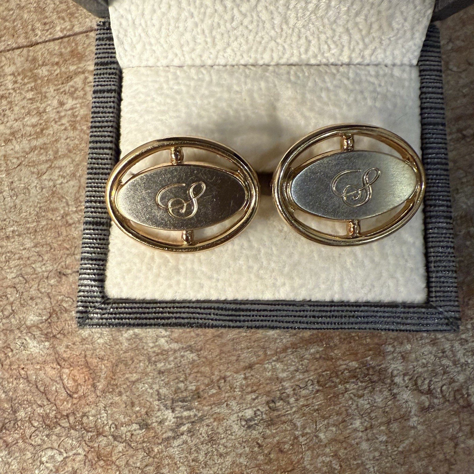 S Initial Monogram Cufflink USA Gold Preppy Business Casual Old Money