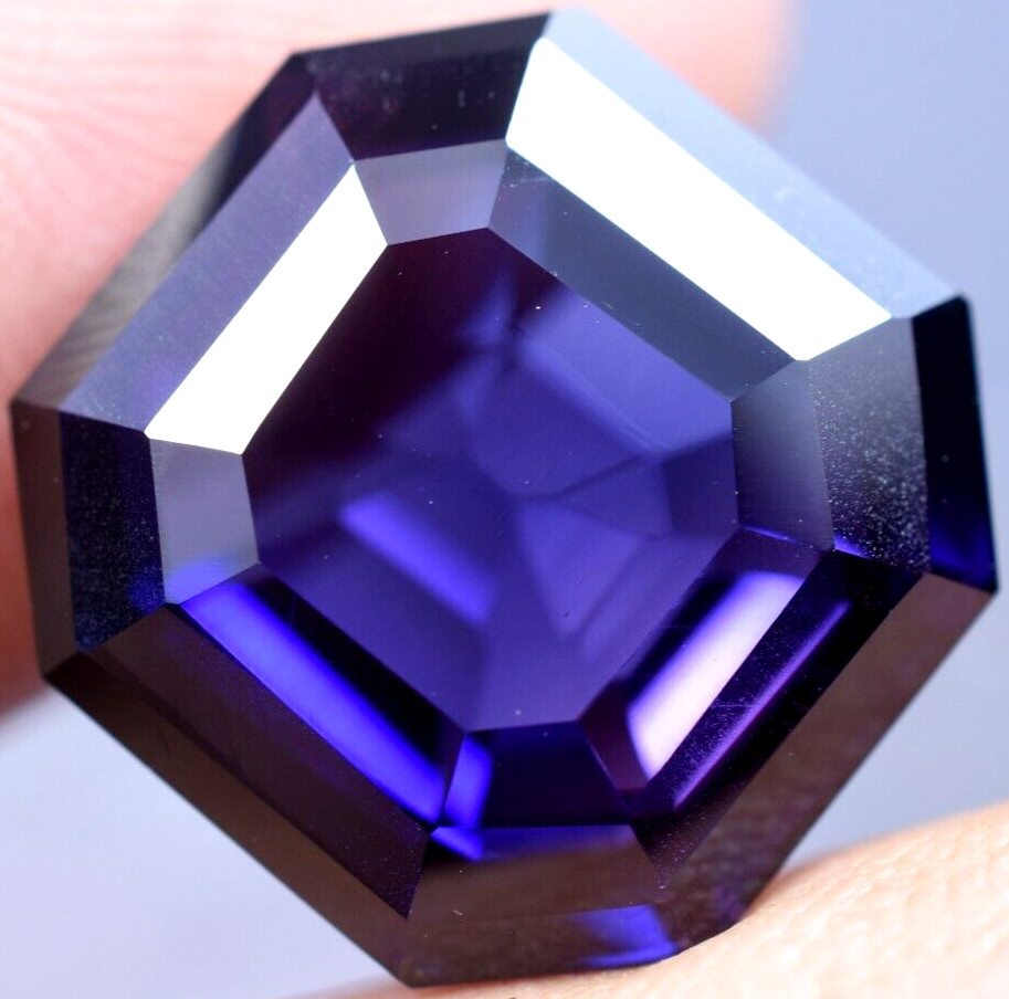 RARE Natural Purple-Blue Tanzanite 18.55 CT IF Certified Flawless Loose Gemstone