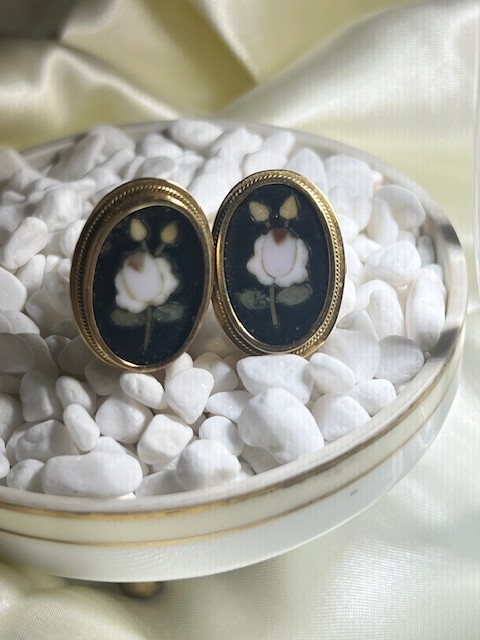 Antique Pietra Dura Floral 18K Yellow Gold Clip Earrings Marked “750”