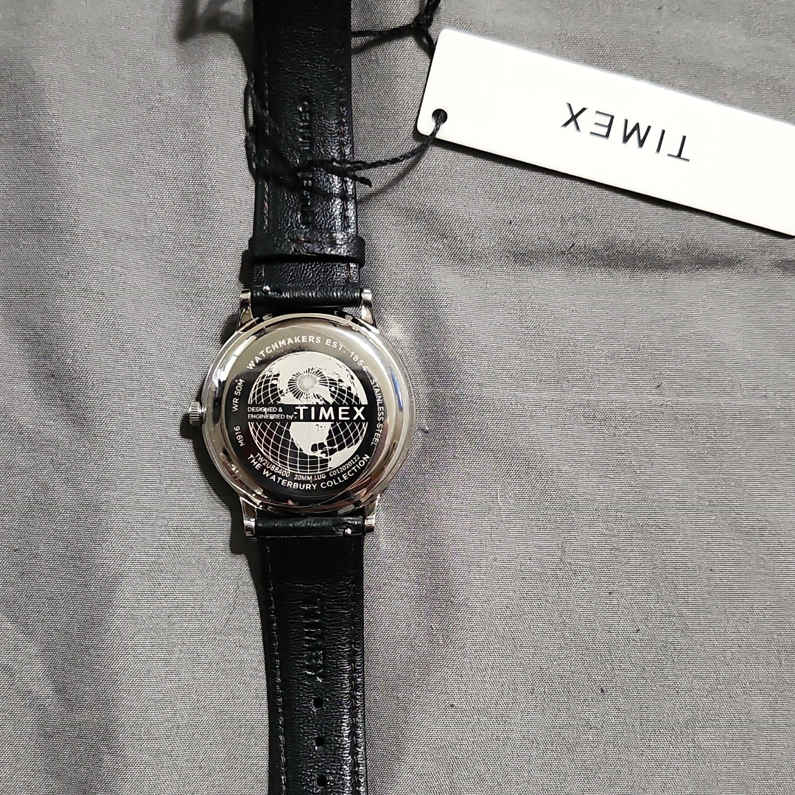 Timex Waterbury Quartz Day/Date 40mm White Dial Black Leather Strap 50m